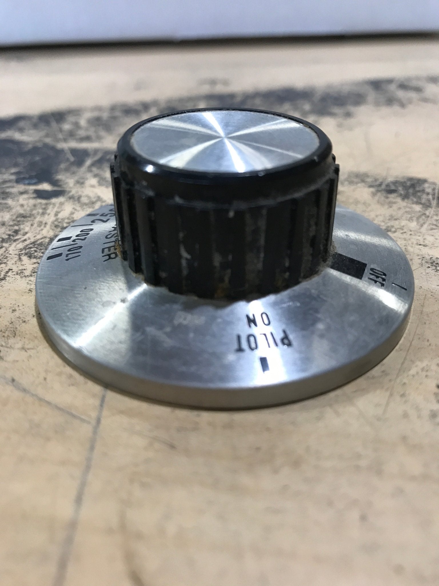 Used Atwood / Wedgewood Oven Control T - Stat Knob 52286 - Young Farts RV Parts