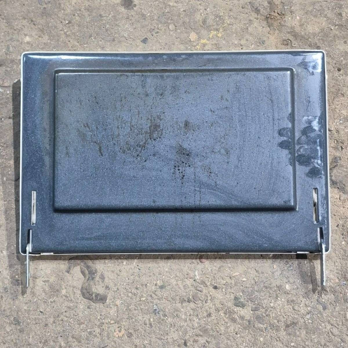 Used Atwood/ Wedgewood Oven Door ,White - 19