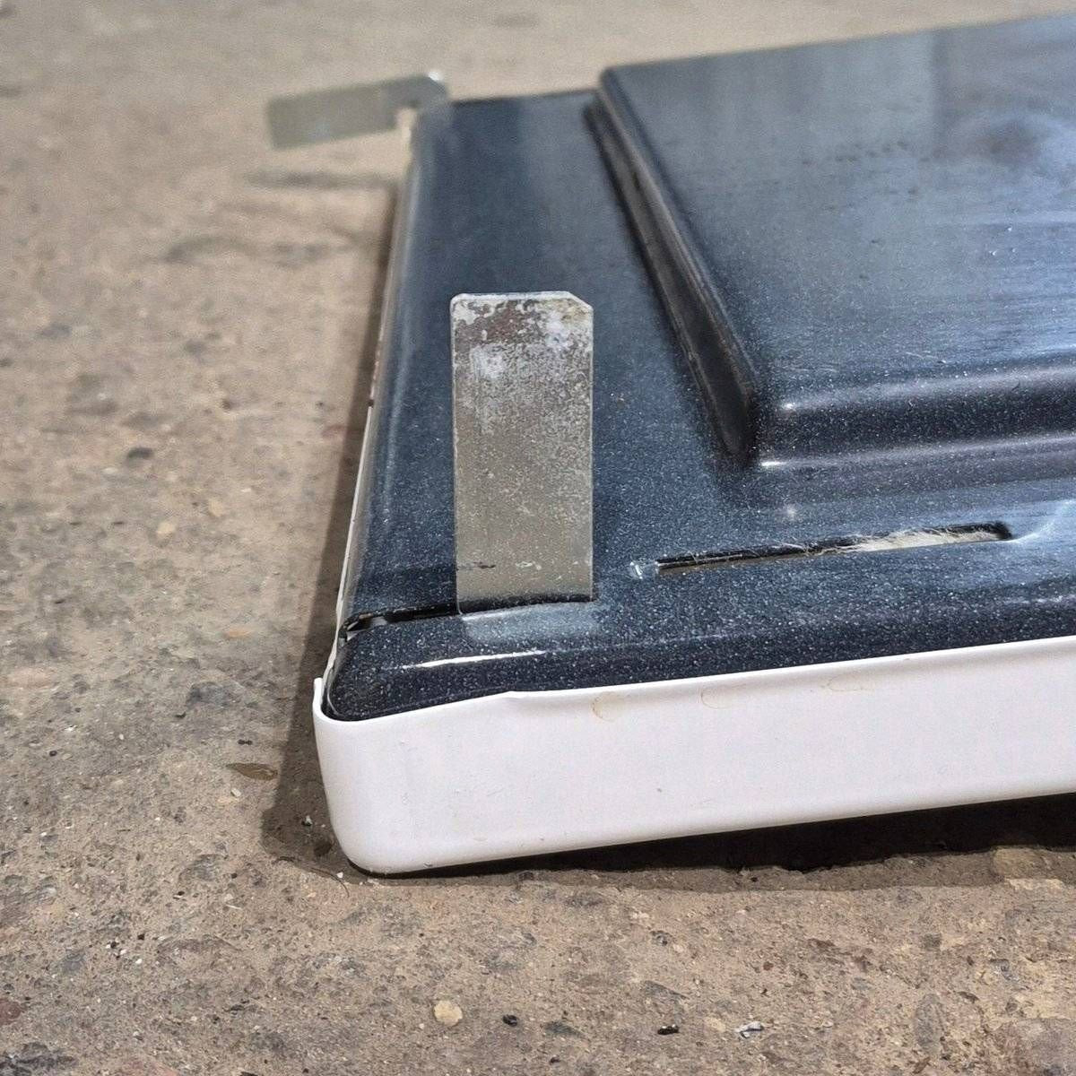 Used Atwood/ Wedgewood Oven Door ,White - 19