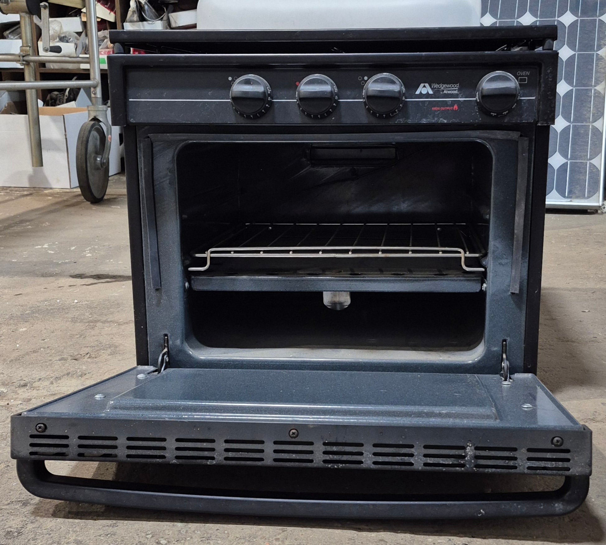 Used Atwood/ Wedgewood Oven / Range 3 Burner - R - W1731BB - Young Farts RV Parts