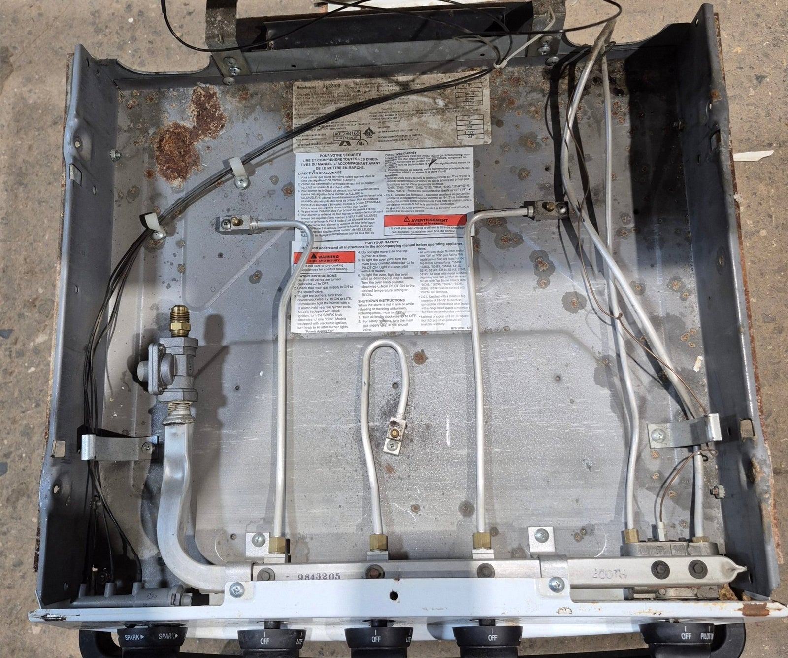 Used Atwood / Wedgewood Range Stove 3 - Burner R - A1731W2P - Young Farts RV Parts