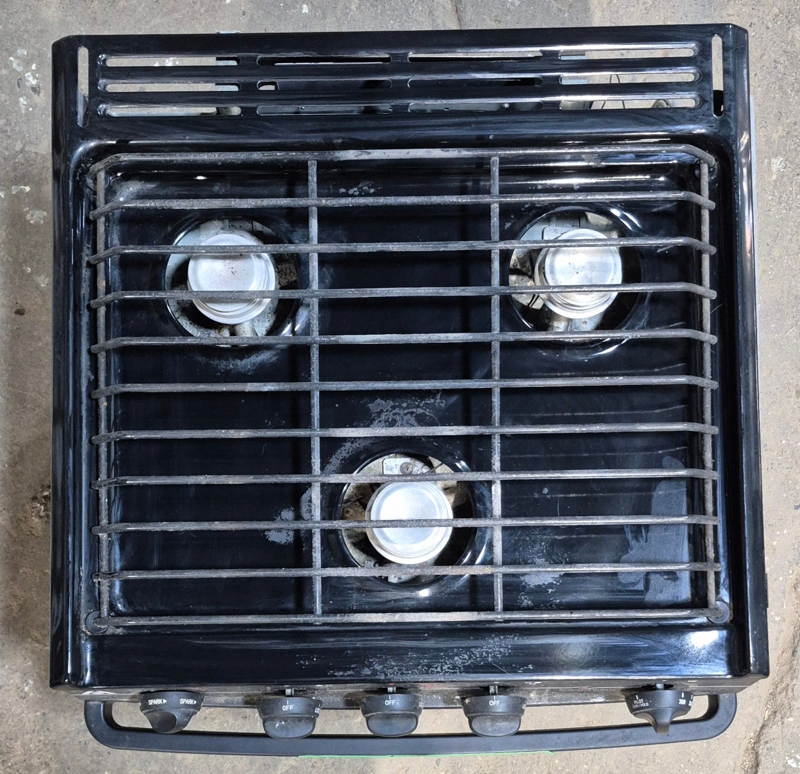 Used Atwood / Wedgewood Range Stove 3 - Burner - R - V1734BBP - Young Farts RV Parts