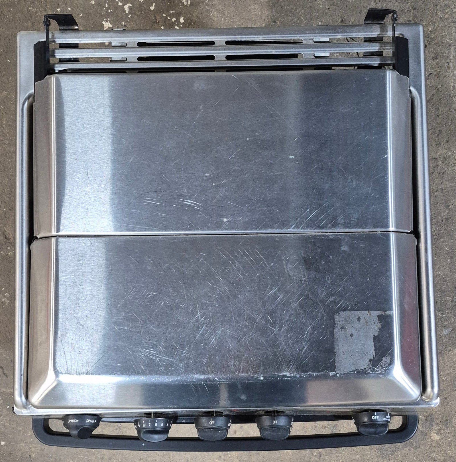 Used Atwood / Wedgewood Range Stove, 3 - Burner - R - V1734SSPS - Young Farts RV Parts