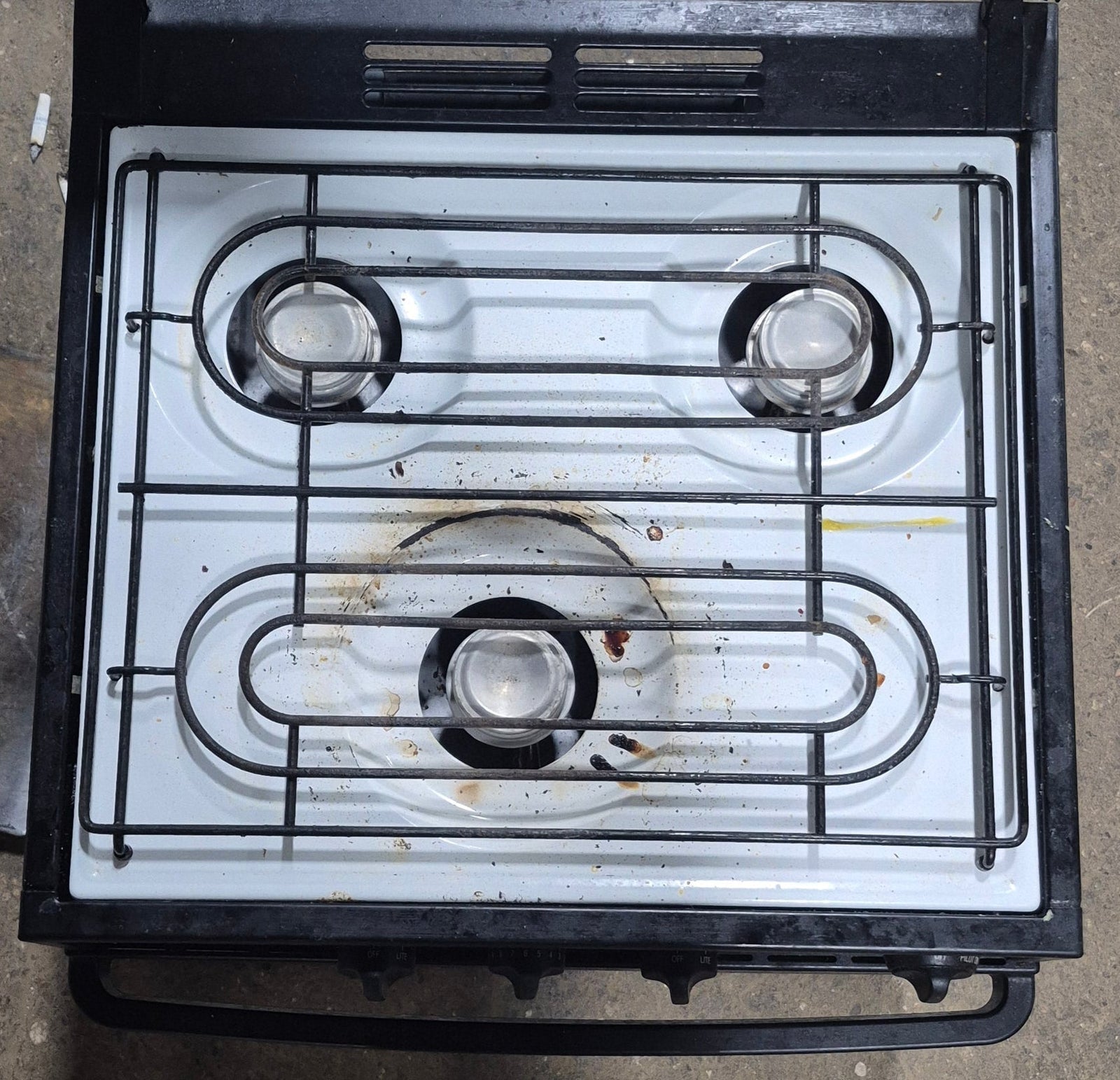 Used Atwood / Wedgewood range stove 3 - burner R - W1730W1 - Young Farts RV Parts