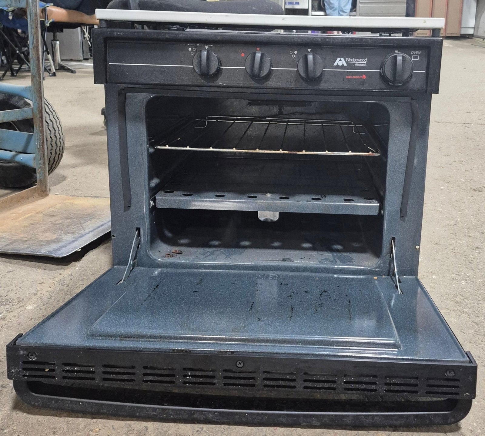 Used Atwood / Wedgewood range stove 3 - burner R - W1730W1 - Young Farts RV Parts