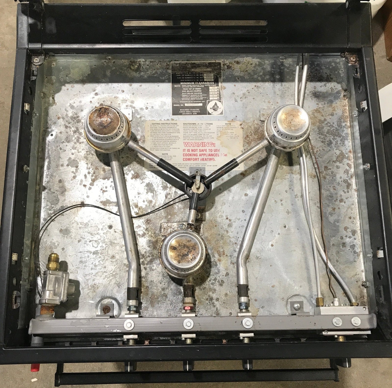 Used Atwood / Wedgewood range stove 3 - burner R2136BGP - Young Farts RV Parts