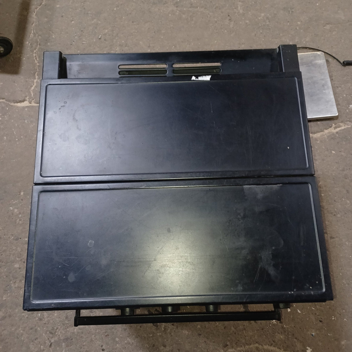 Used Atwood / Wedgewood Range Stove 3-Burner - R2137BGP - L 20