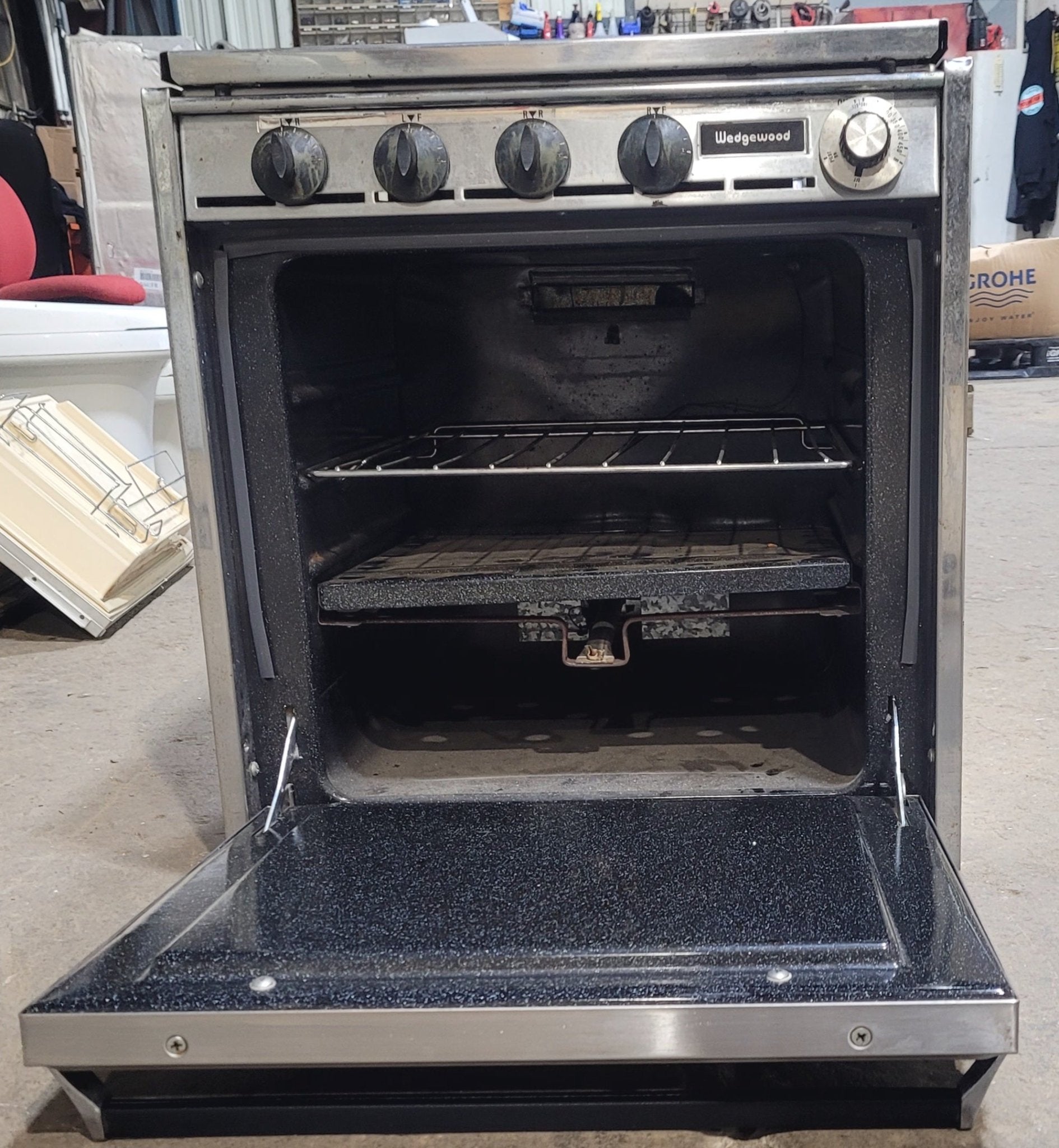 Used Atwood / Wedgewood range stove 4 - burner Retro/ Vintage - T2150 BG - Young Farts RV Parts