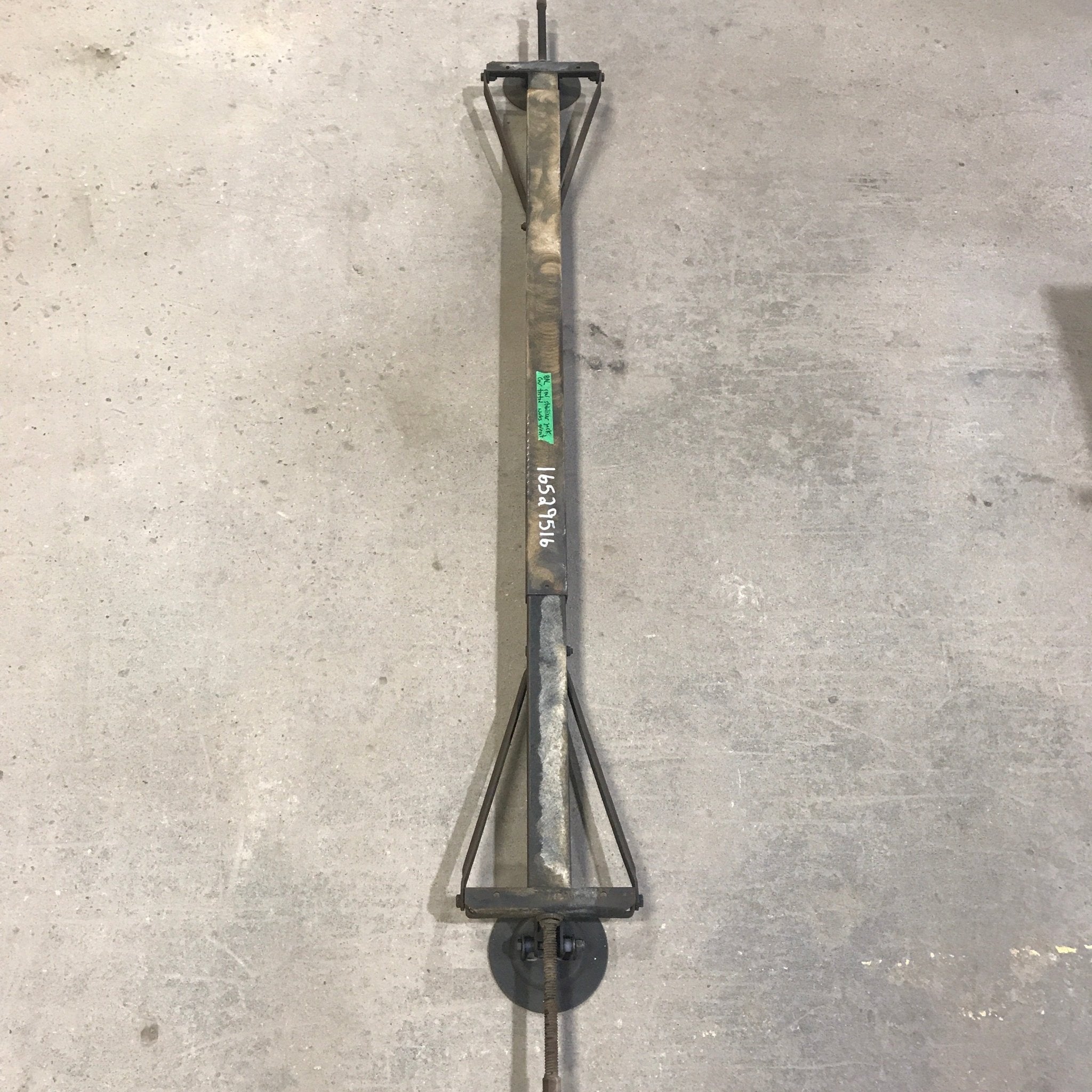 Used BAL Telescopic Stabilizer Jack 79" - Young Farts RV Parts