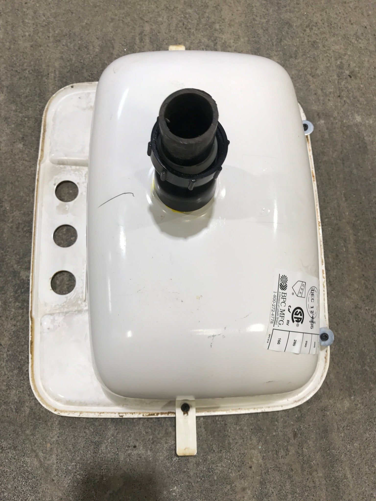 Used Bathroom sink 14 1/2" x 12 1/2" x 5" D - Young Farts RV Parts