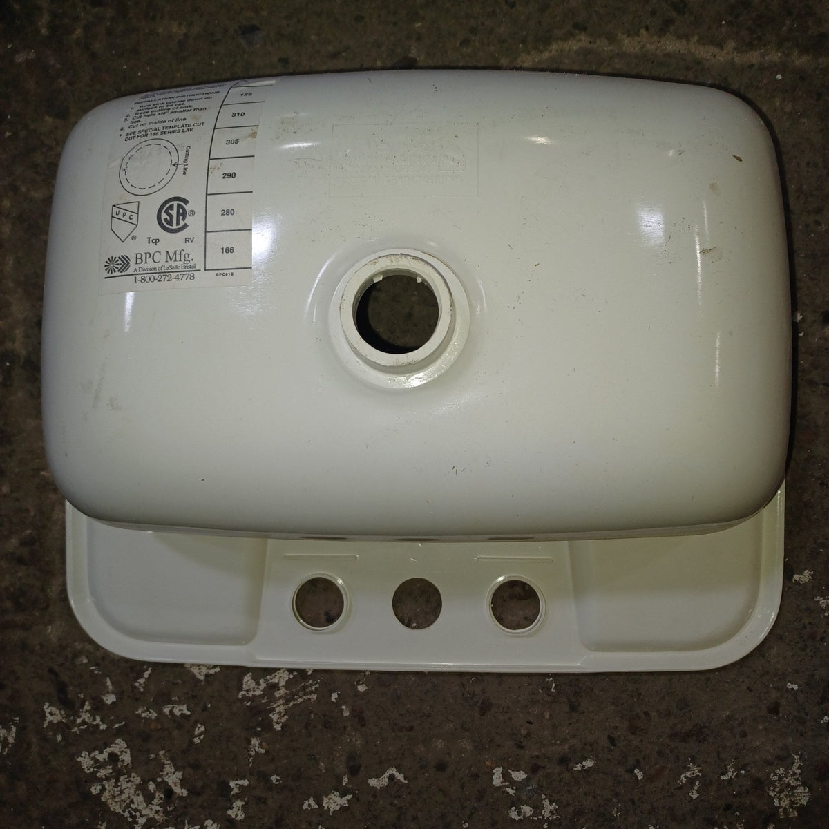Used Bathroom Sink, Off-White - 14 1/2