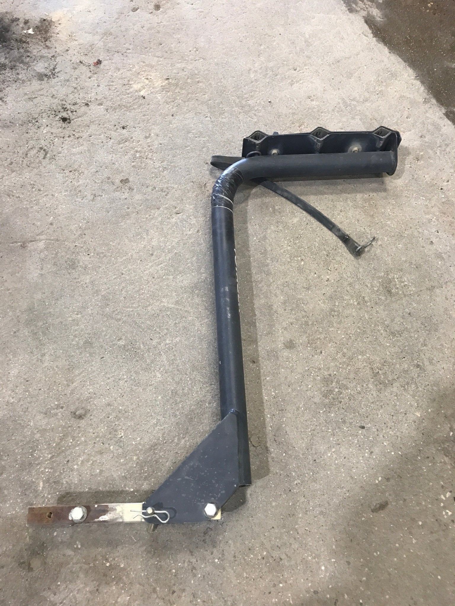 Used Bike Rack Carrier - Voyager Sport Rack - Young Farts RV Parts