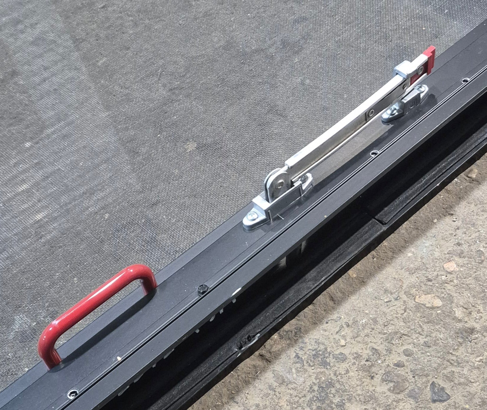 Used Black Radius Emergency Opening Window : 29 1/2" W x 22 1/2" H x 1 3/4" - Young Farts RV Parts