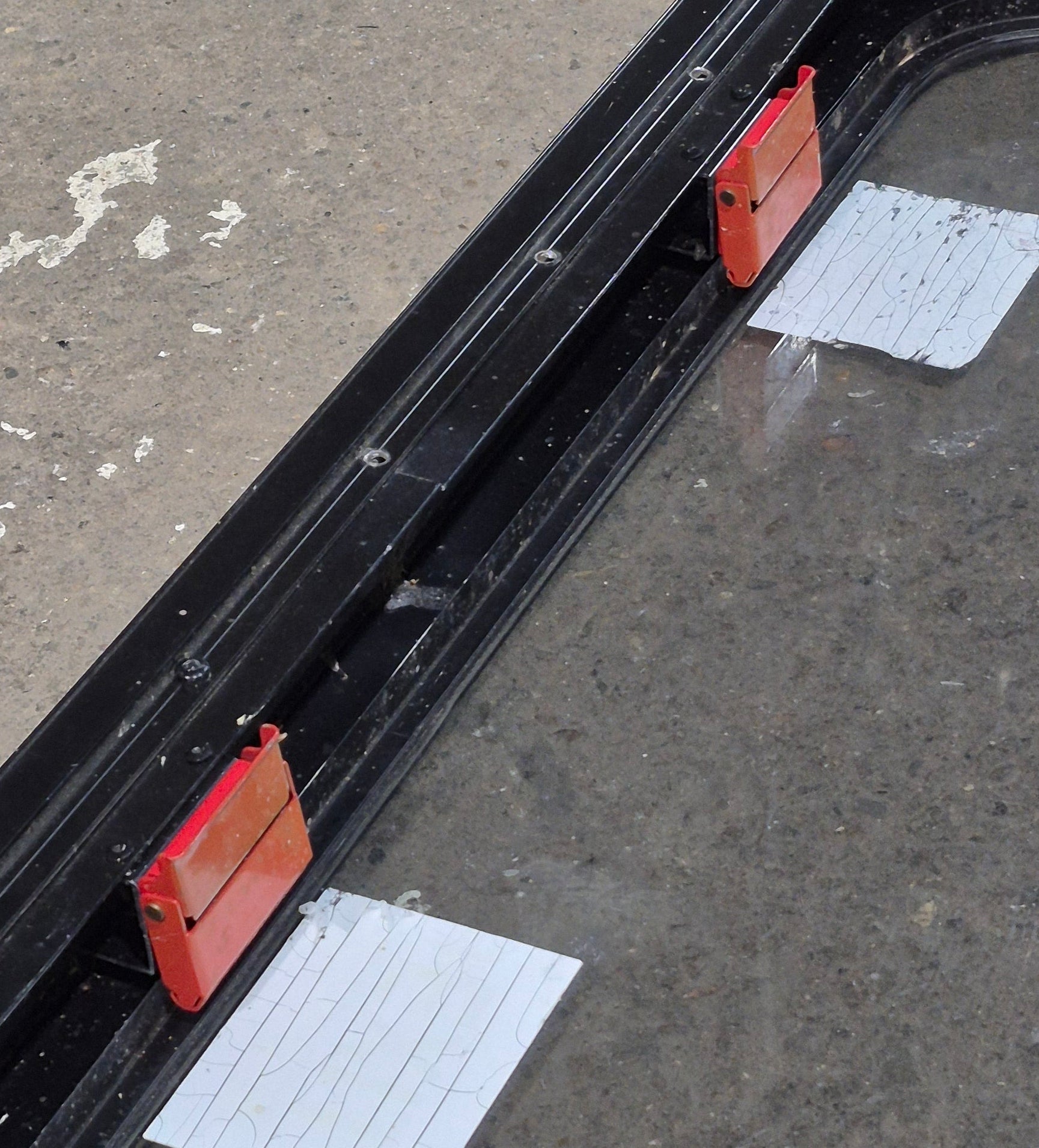 Used Black Radius Emergency Opening Window : 47 1/4" W x 21 1/4" H x 1 3/4" D - Young Farts RV Parts