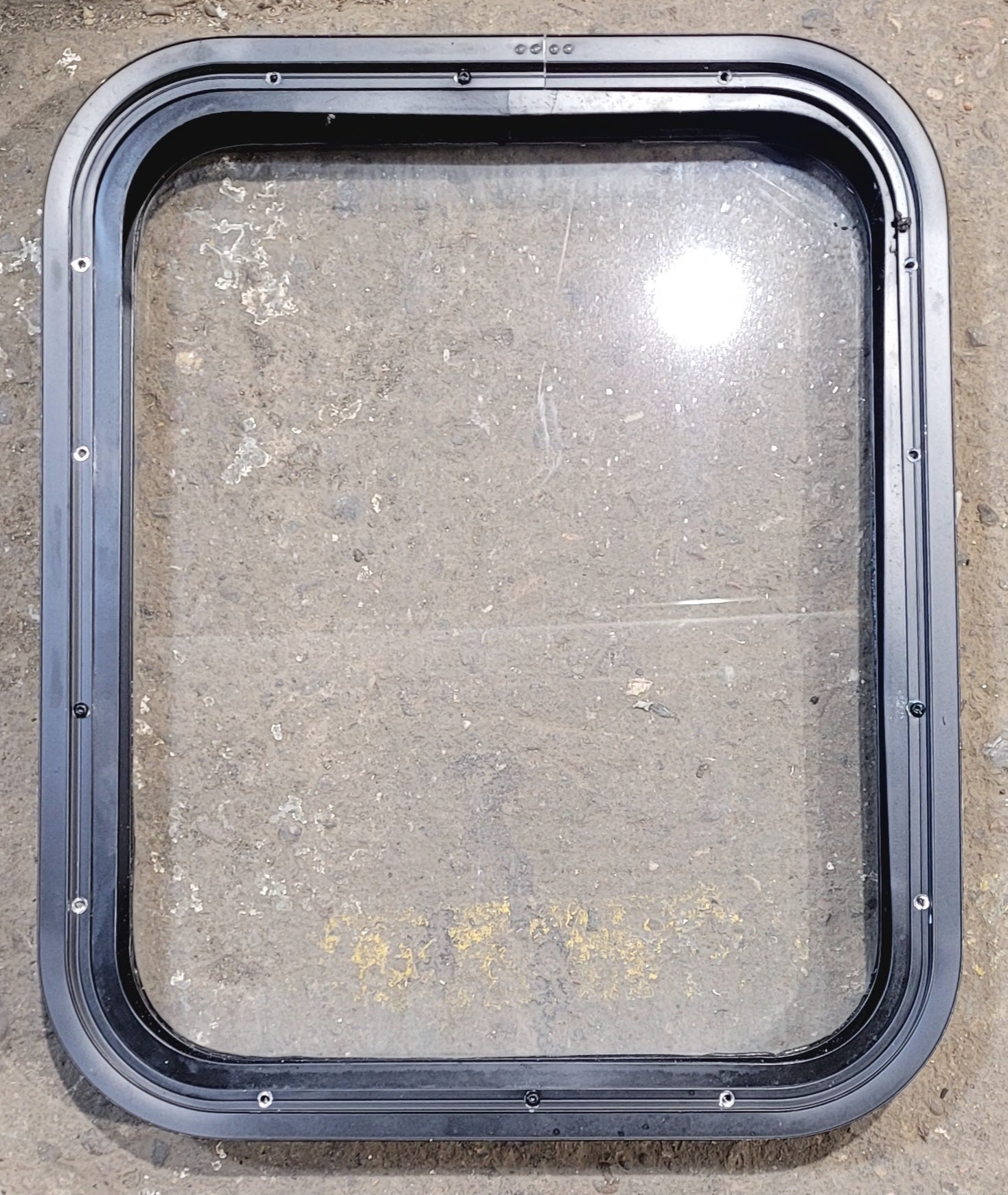 Used Black Radius Non Opening Window : 17 1/4" W x 21 1/4" H x 1 3/4" - Young Farts RV Parts