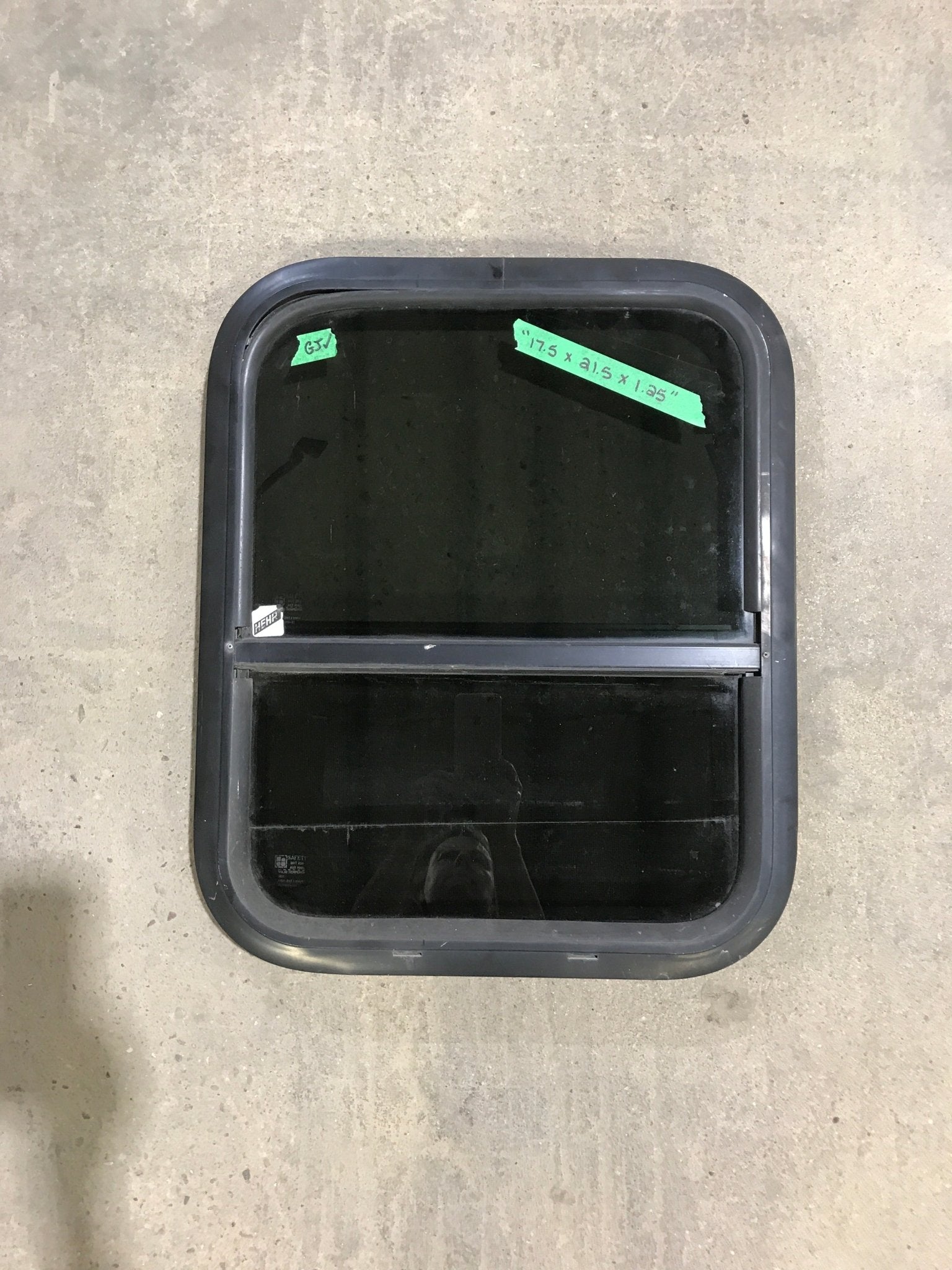 Used Black Radius Opening Window : 17.5