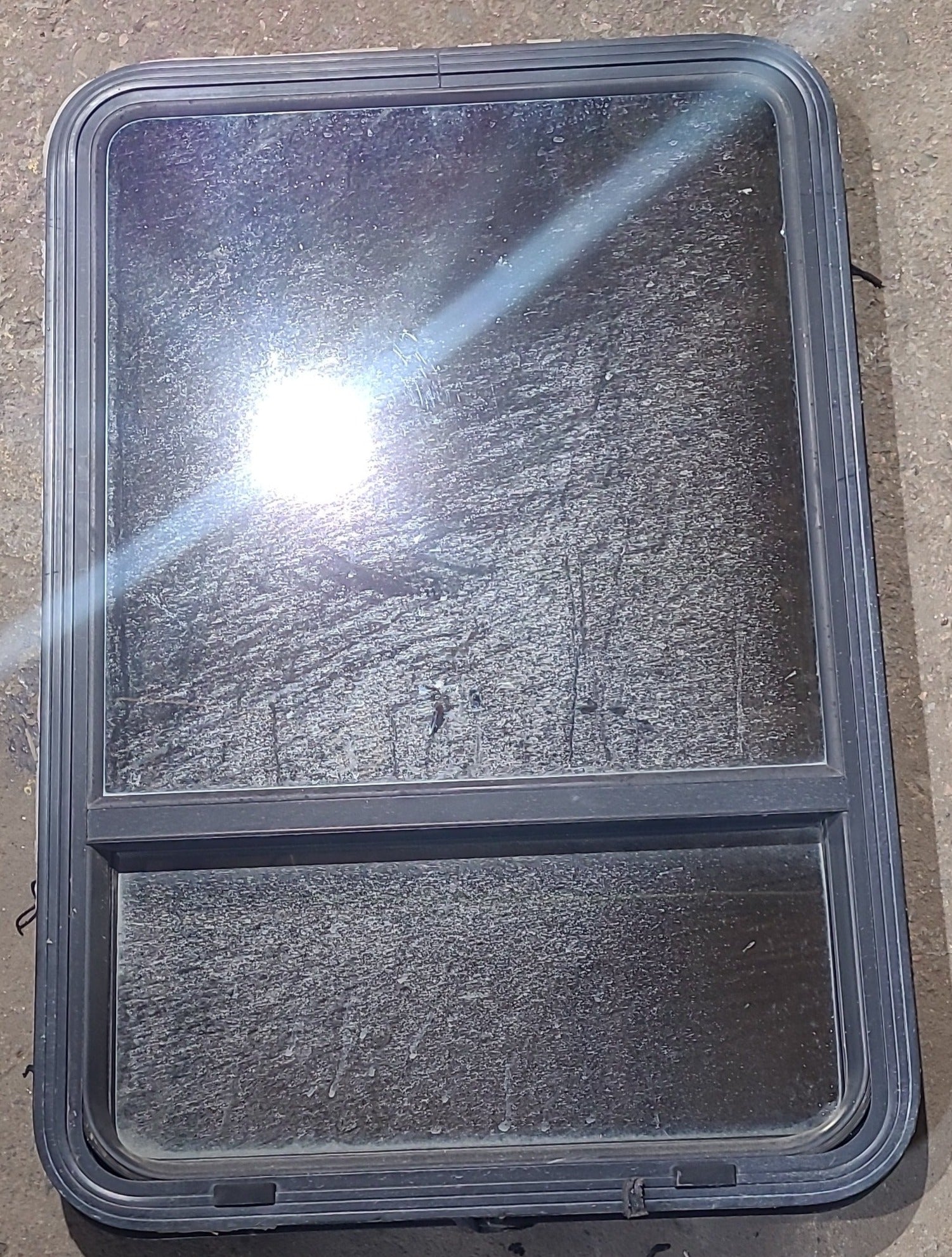 Used Black Radius Opening Window : 29