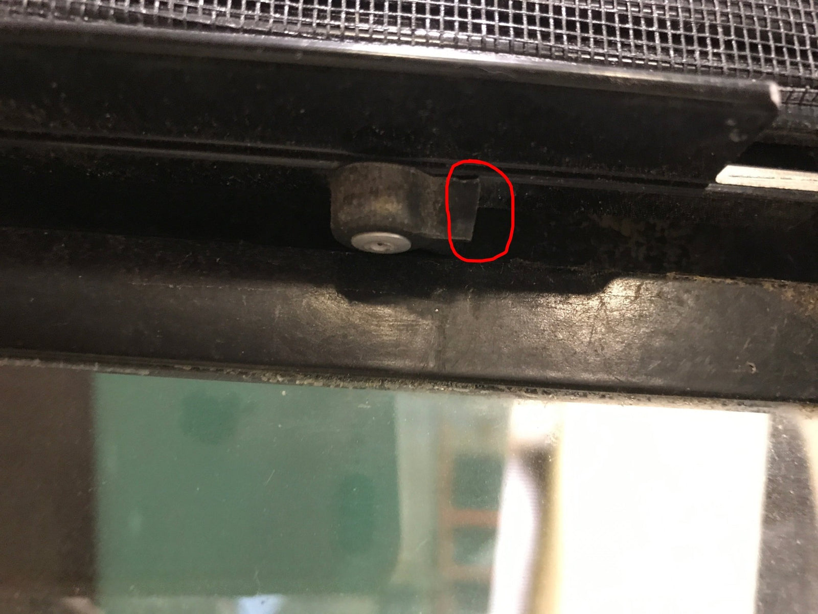 Used Black Radius Opening Window : 34