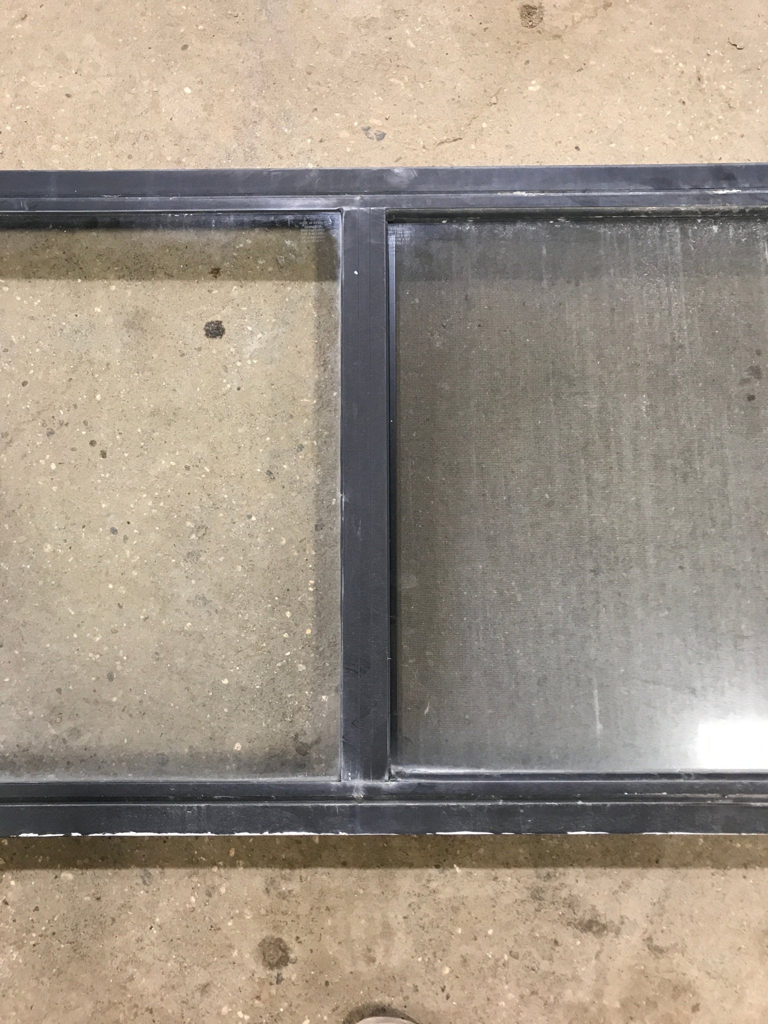 Used Black Radius Opening Window : 60