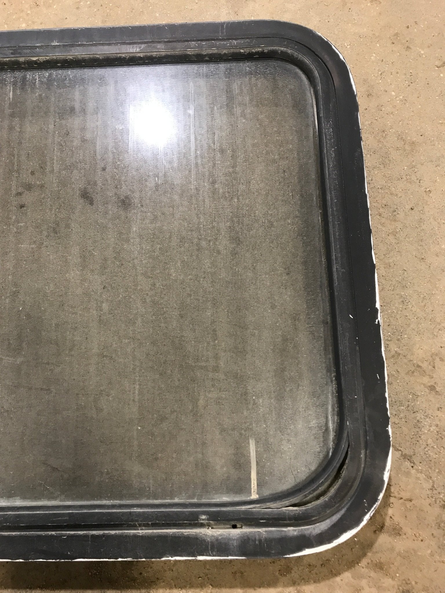 Used Black Radius Opening Window : 60