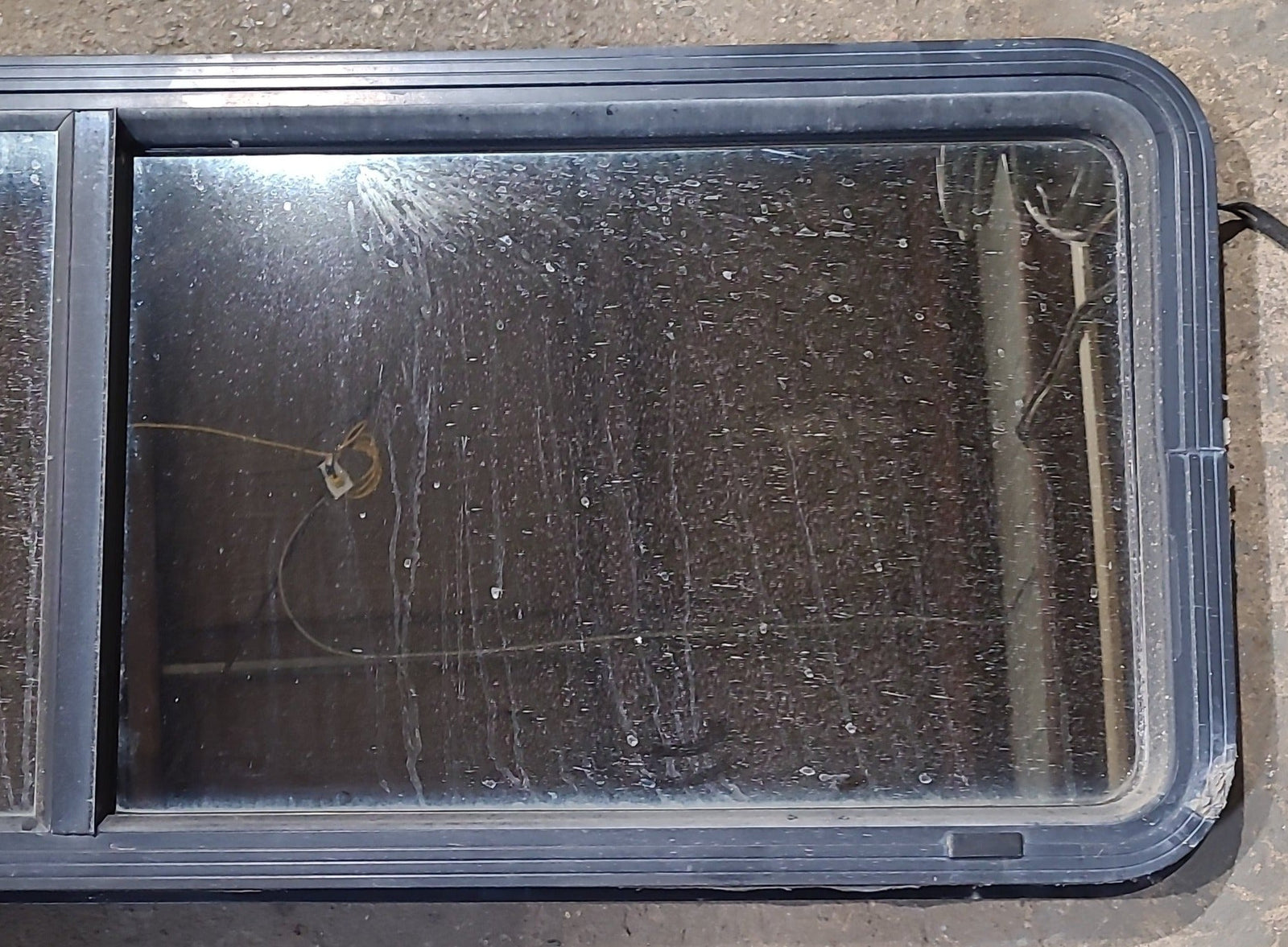 Used Black Radius Opening Window : 60