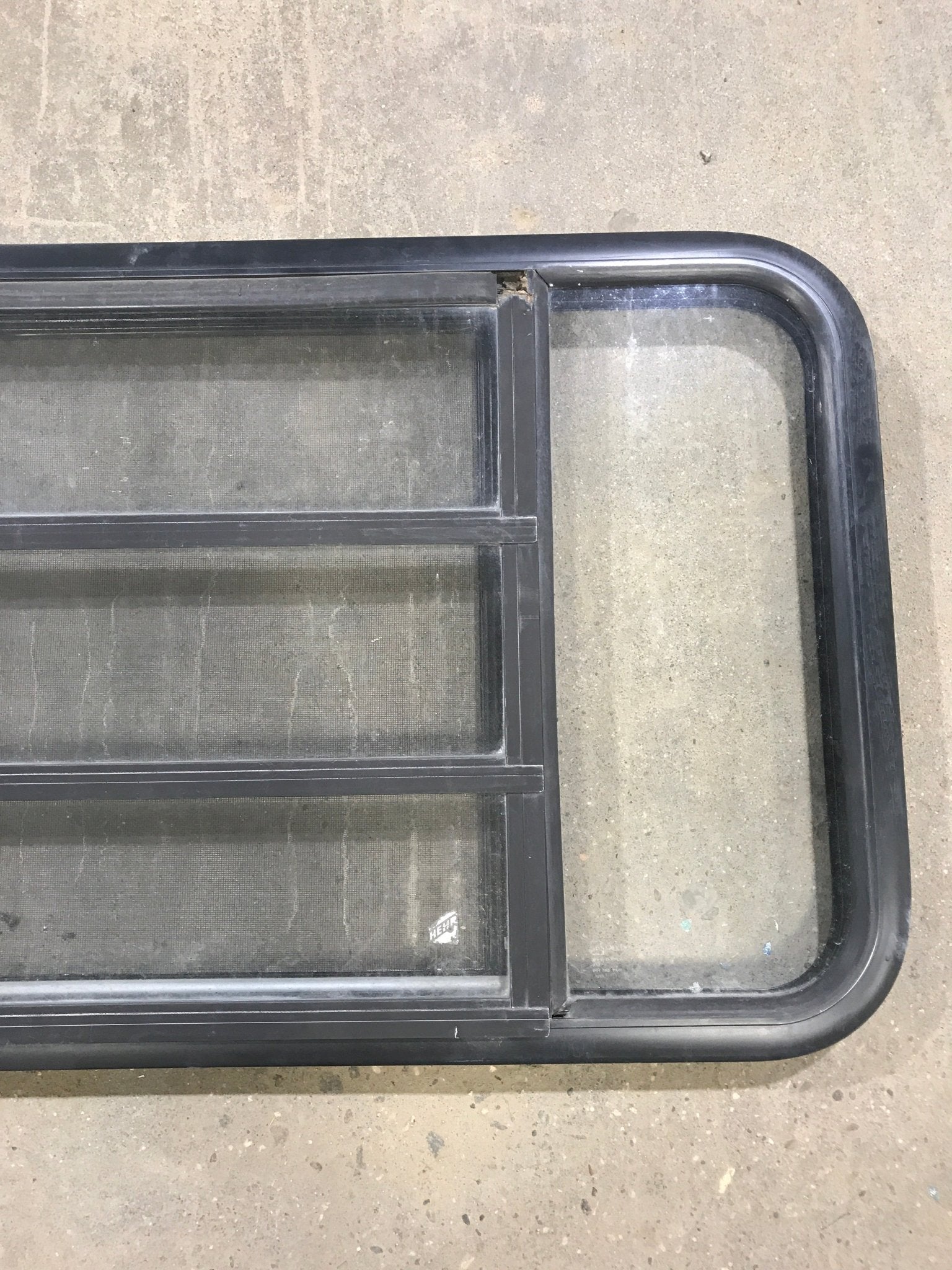 Used Black Radius Opening Window : 60
