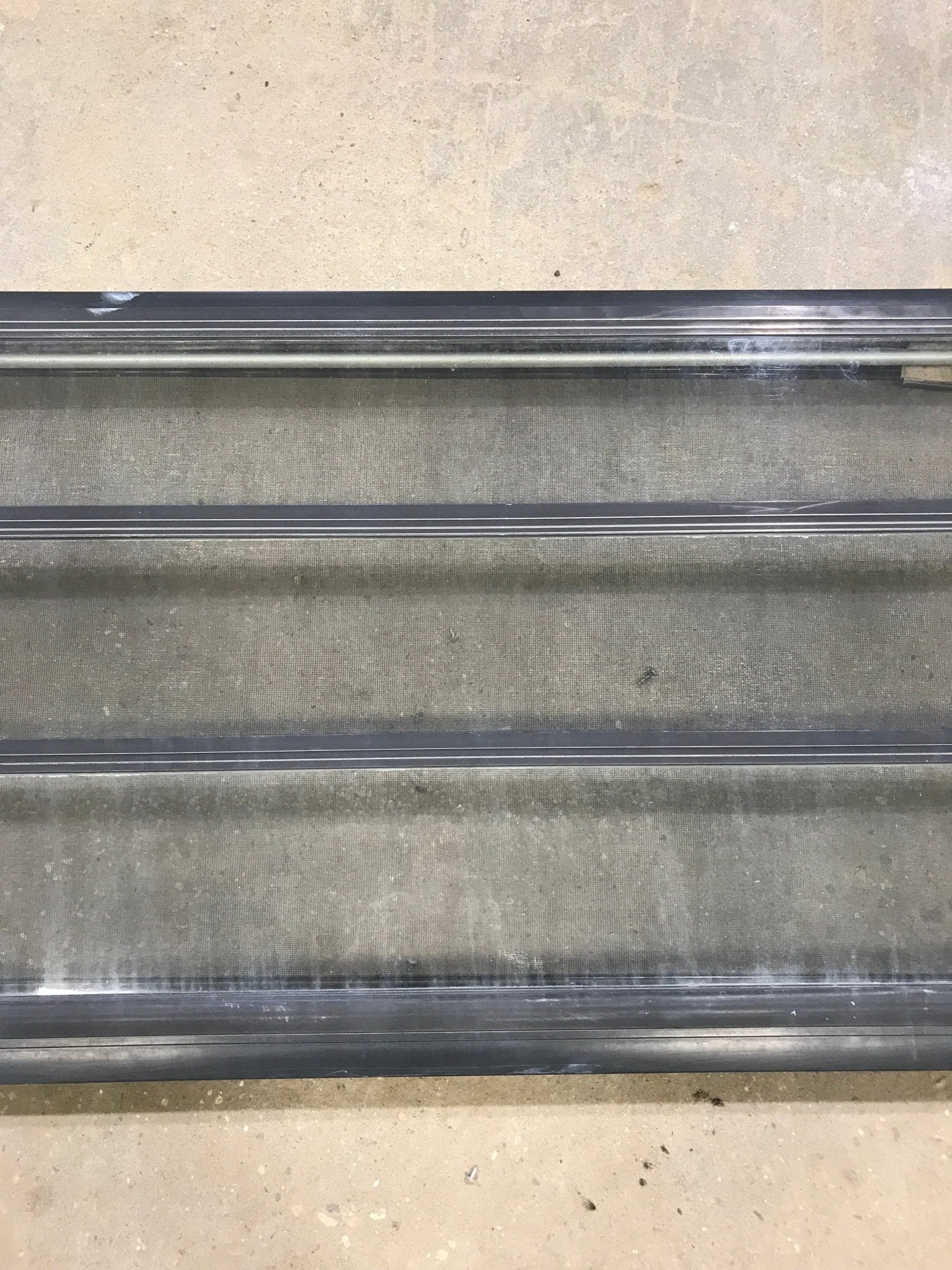 Used Black Radius Opening Window : 60