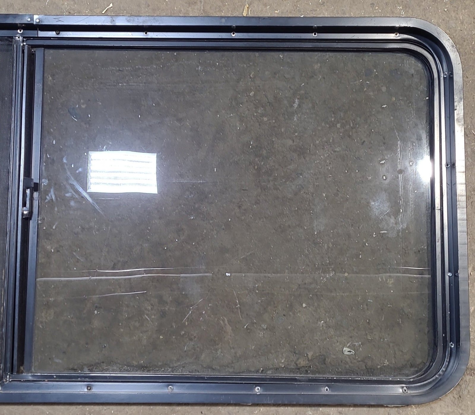 Used Black Radius Opening Window : 60