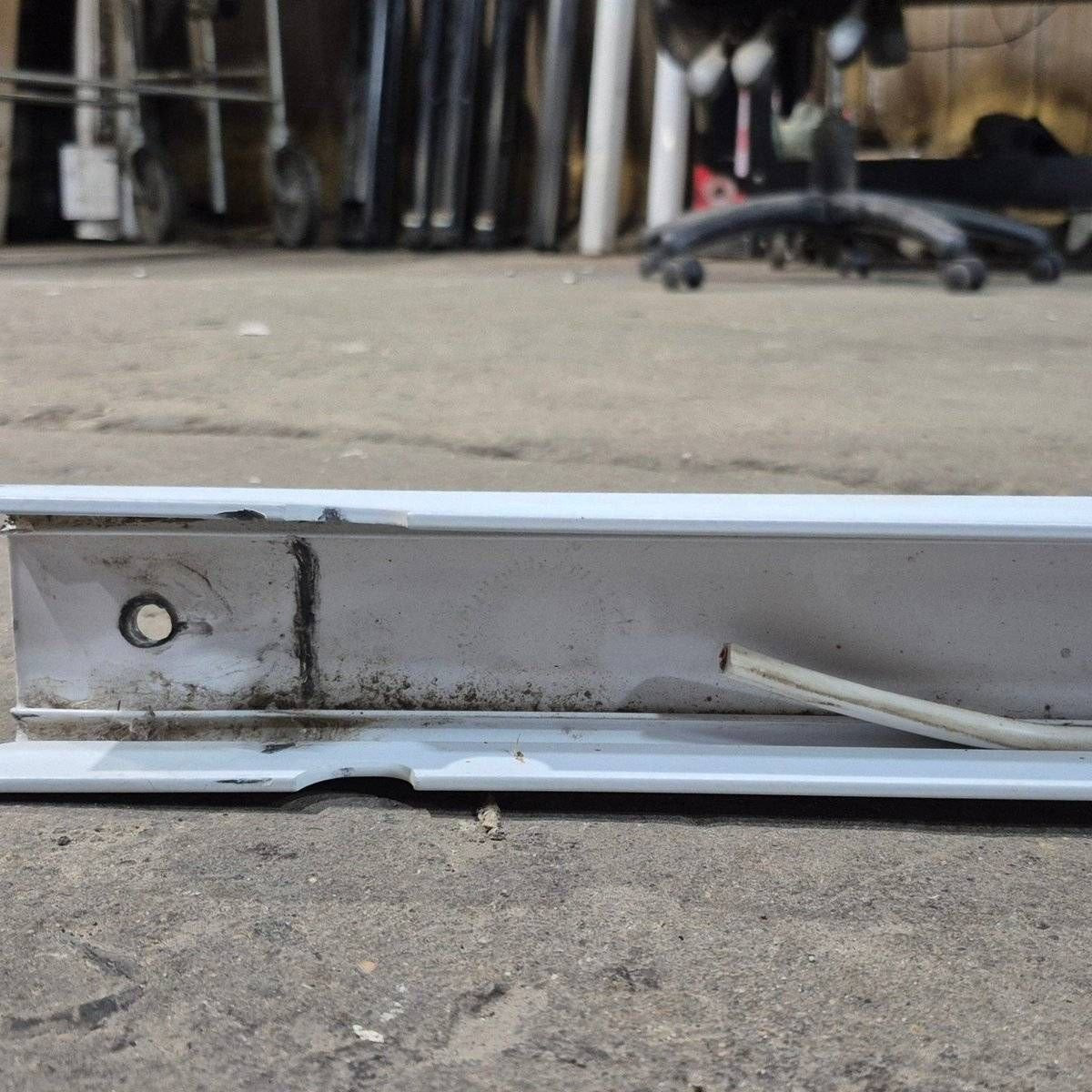 Used Carefree Awning Arm, Drive (Front) Powered, Steep Pitch, White, 59