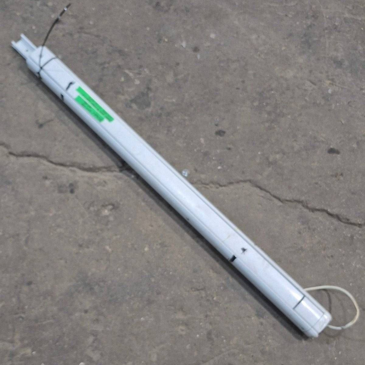 Used Carefree Awning Arm, Drive (Front) Powered, Steep Pitch, White, 59