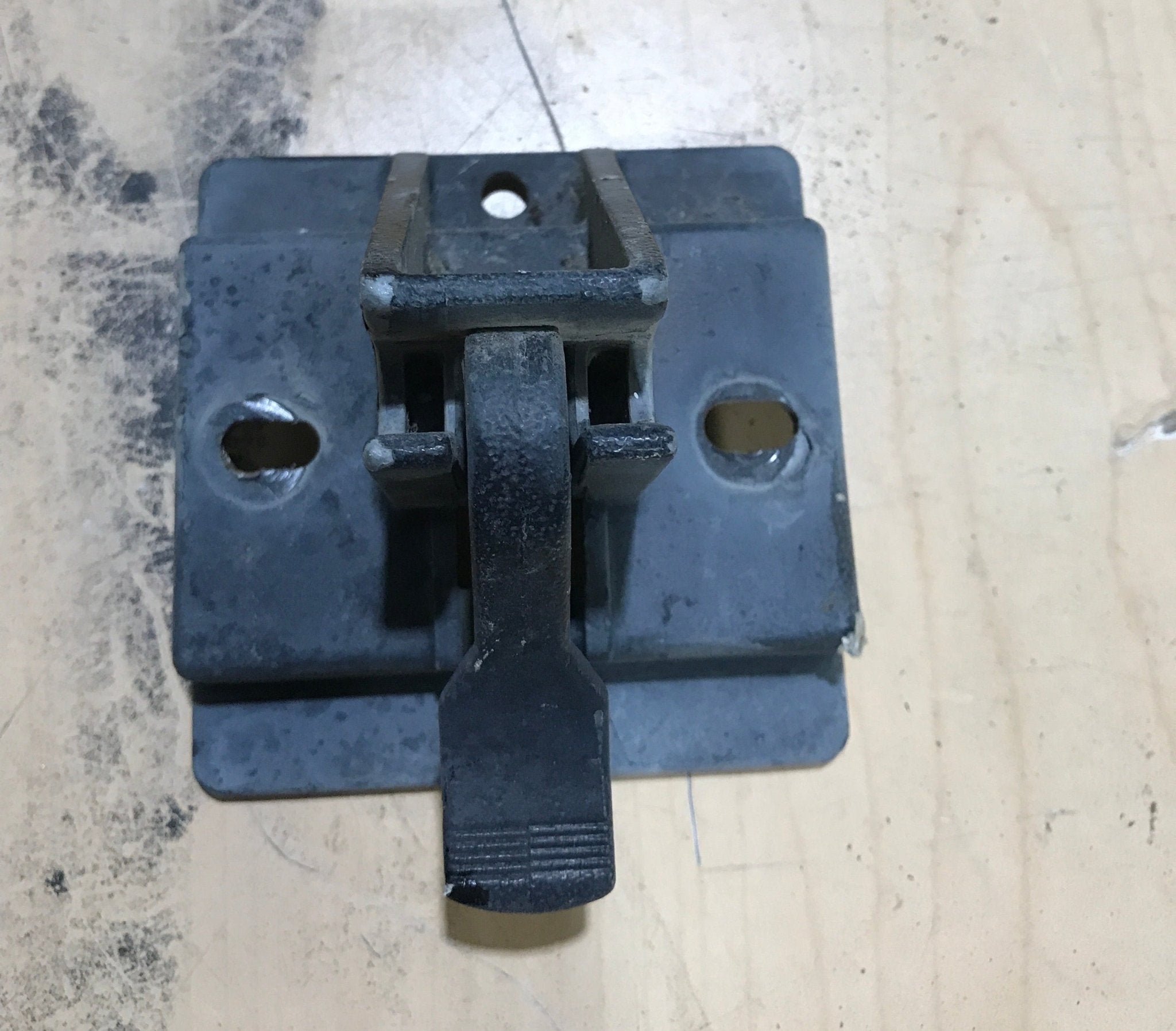 Used Carefree Bottom Bracket - Young Farts RV Parts