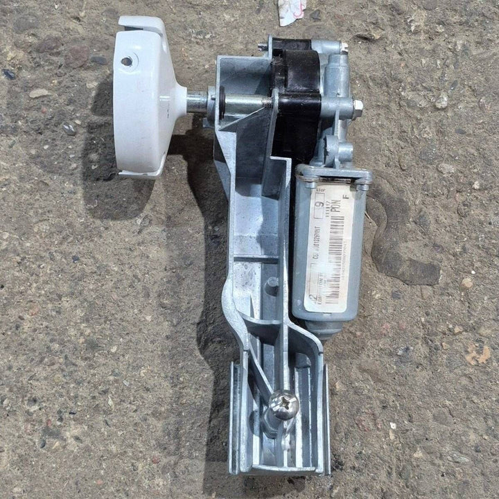 Used Carefree Drive Arm Assembly - Travel'R , R001326WHT - Young Farts RV Parts