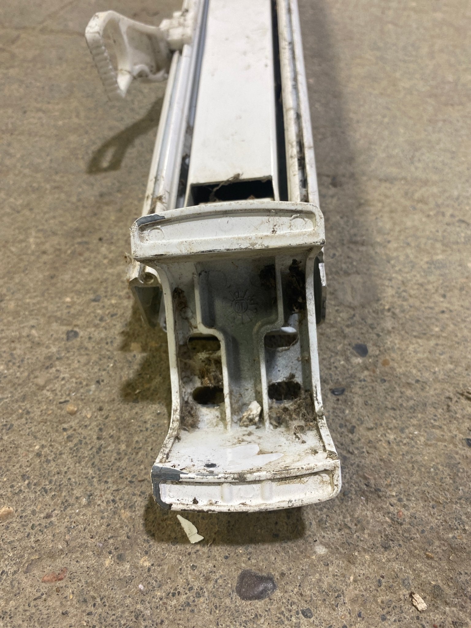 Used CareFree Fiesta Single Manual Arm - Young Farts RV Parts