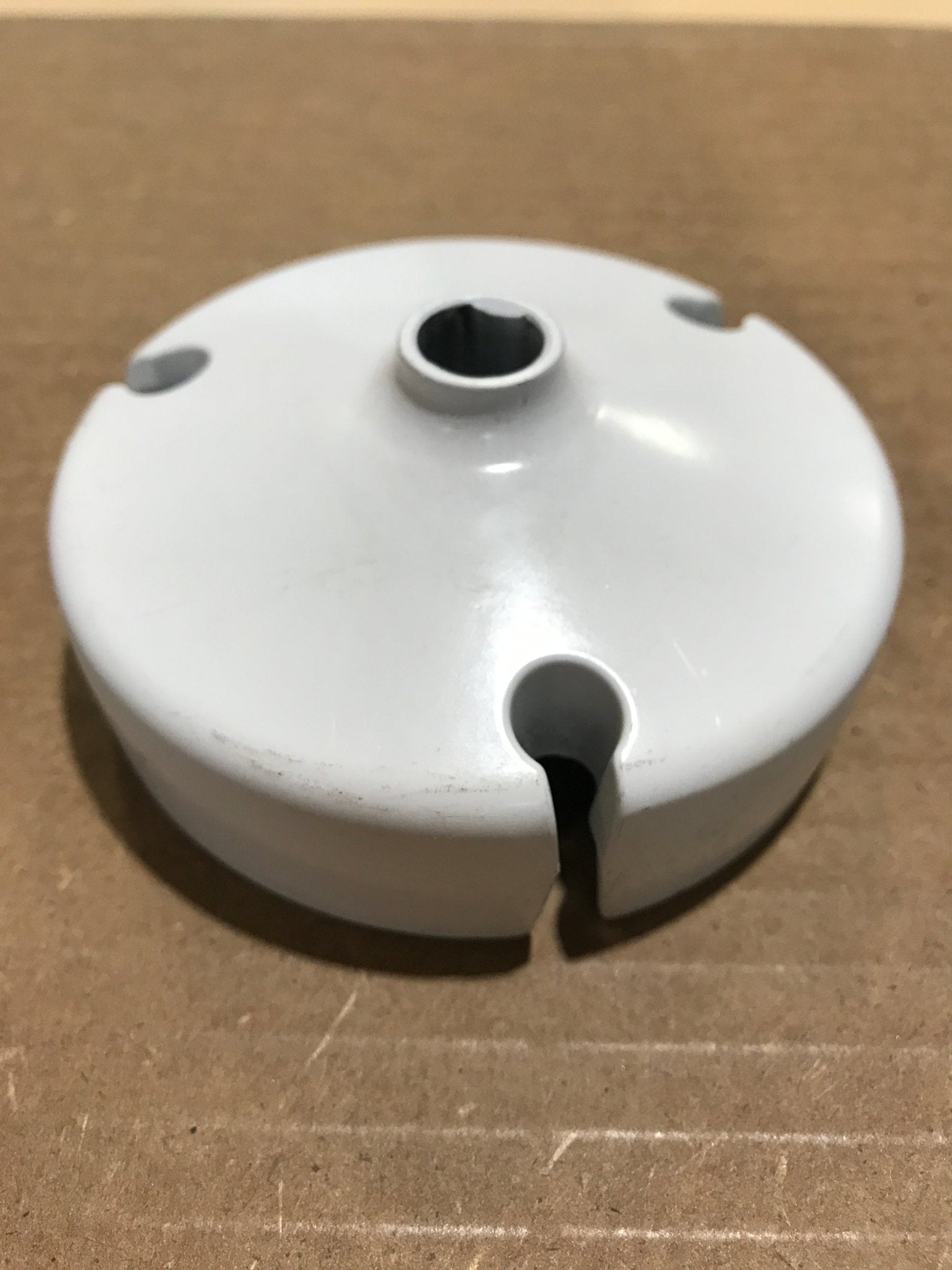 Used Carefree Manual Awning End Cap, White - R037553 - 005 - Young Farts RV Parts