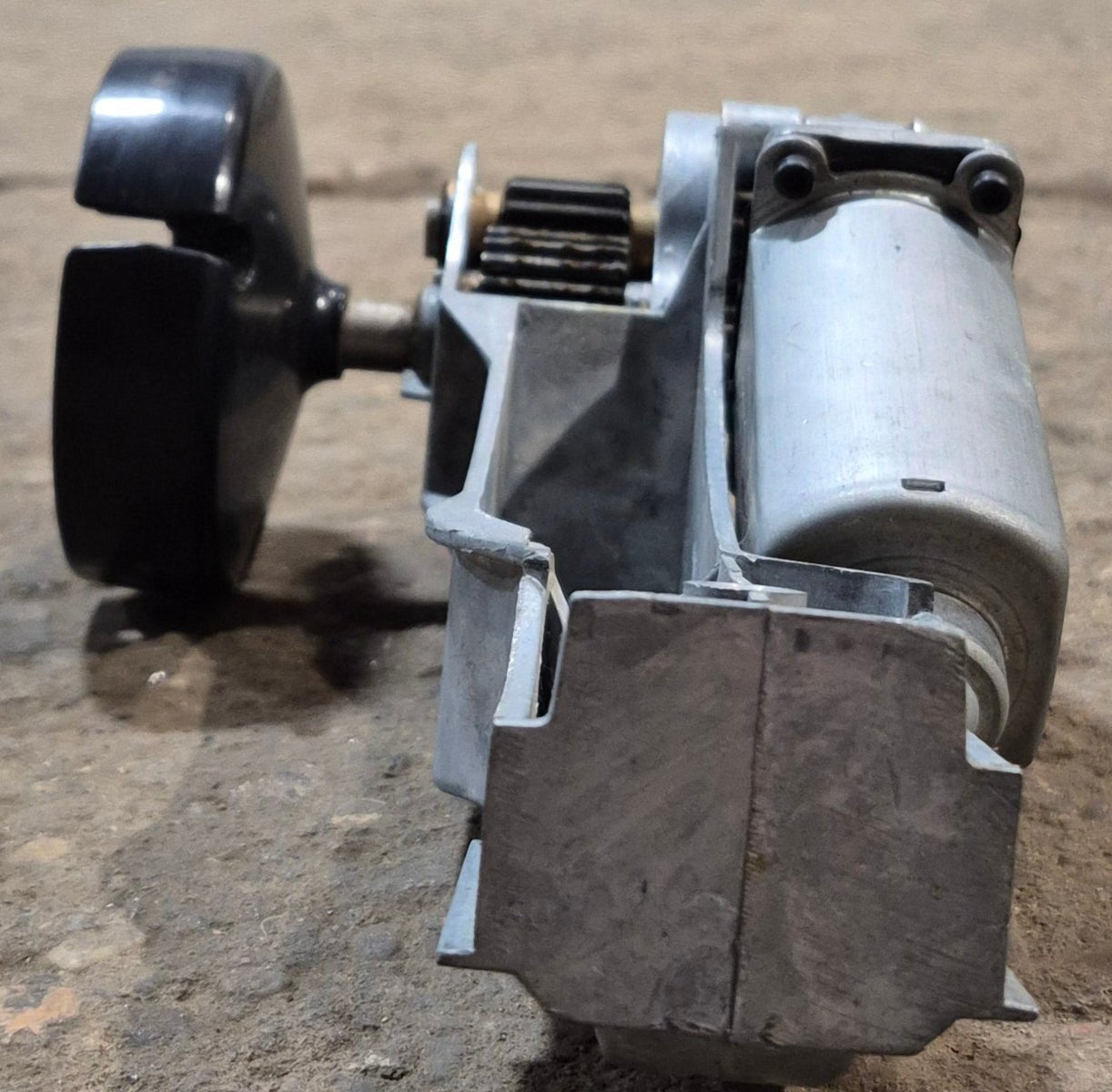 Used Carefree RV Replacement Motor For Carefree Travel'R Awning (R001326BLK) - Young Farts RV Parts