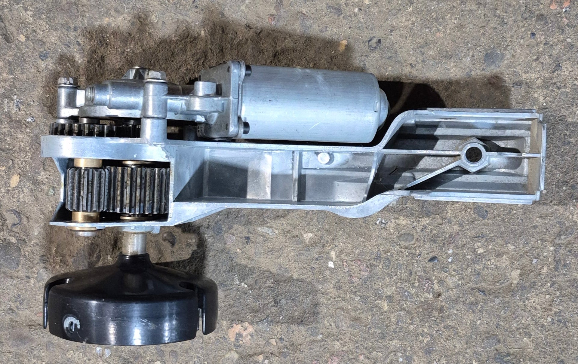 Used Carefree RV Replacement Motor For Carefree Travel'R Awning (R001326BLK) - Young Farts RV Parts