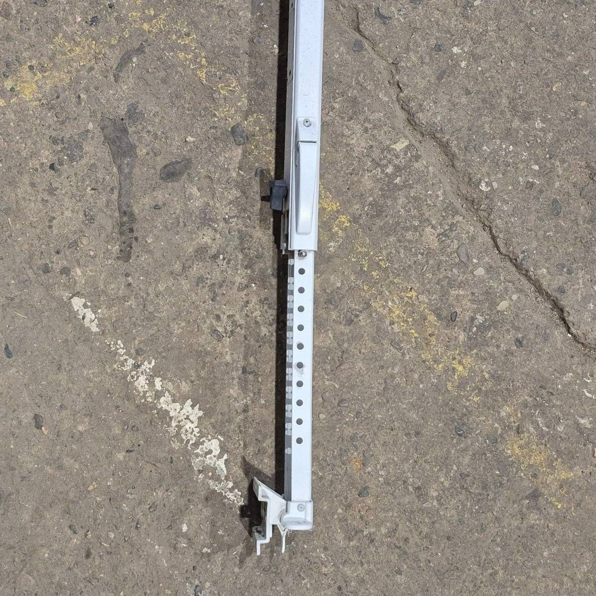 Used Carefree Single Manual Arm - R00411 - 301 - 55 - Young Farts RV Parts