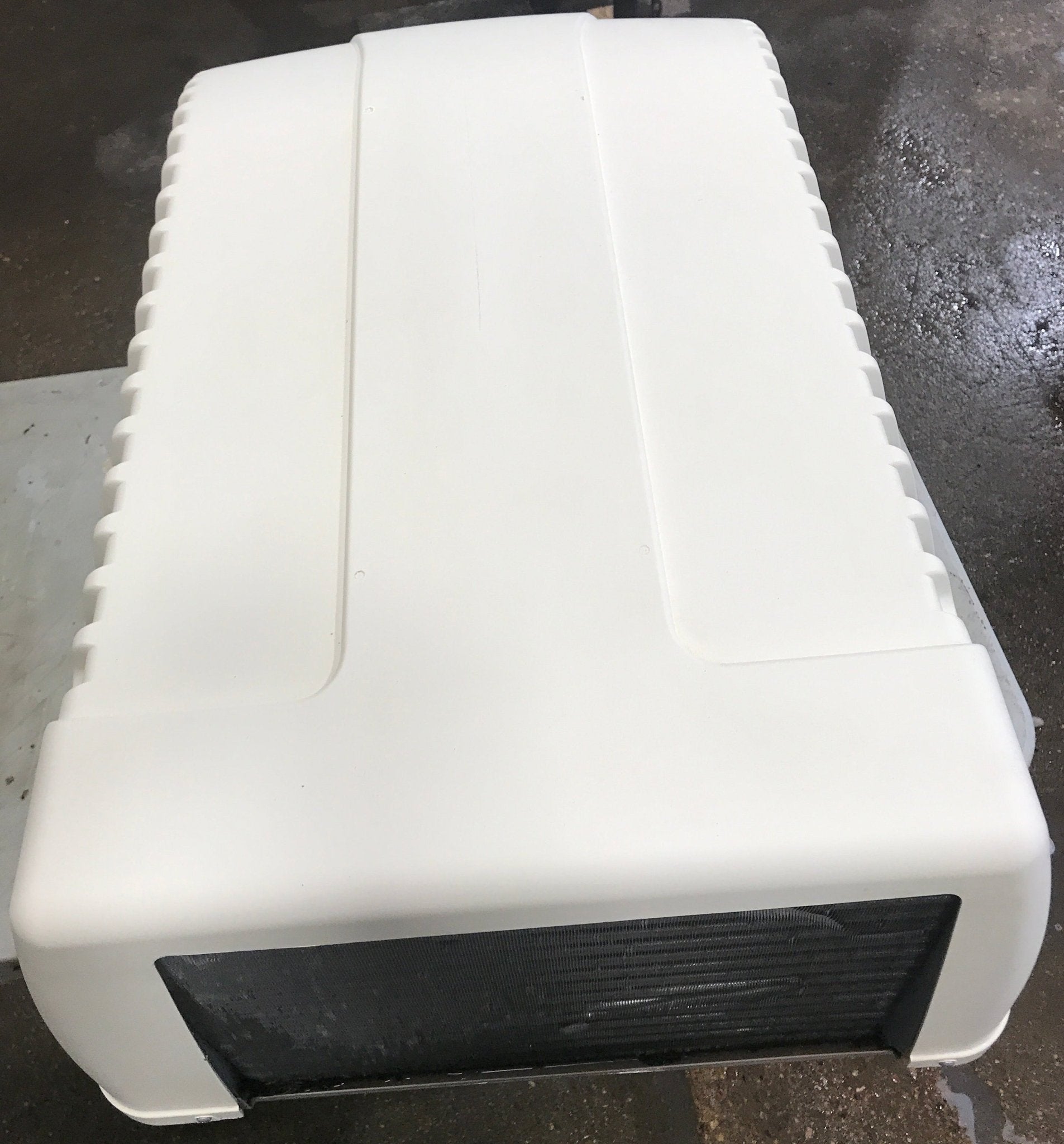 USED Carrier Air Conditioner Head Unit 68RV15102A - 15000BTU Cool Only - Young Farts RV Parts