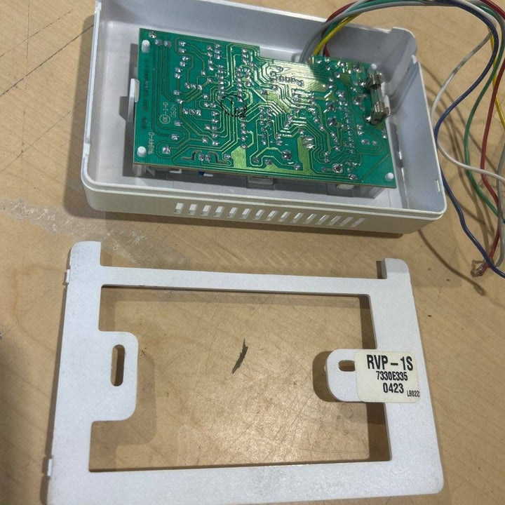 Used Coleman Air Conditioner Analog Thermostat - RVP-1S , 7330E335 - Young Farts RV Parts