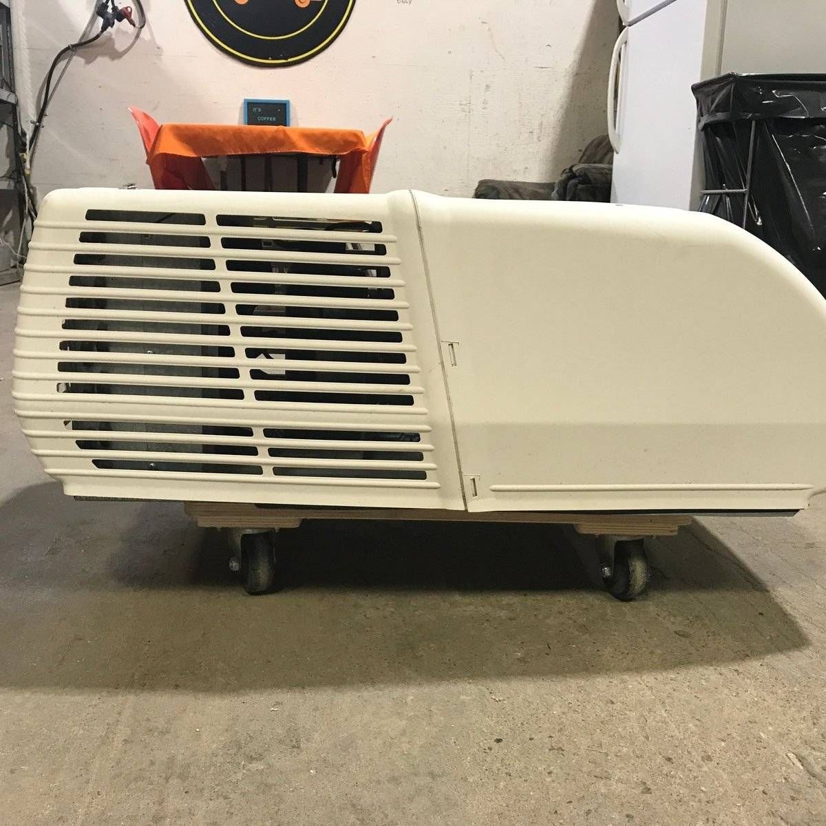 Used Coleman Air Conditioner, Head Unit, 13500 BTU - 7333D881 , Mach 3 Plus - Young Farts RV Parts