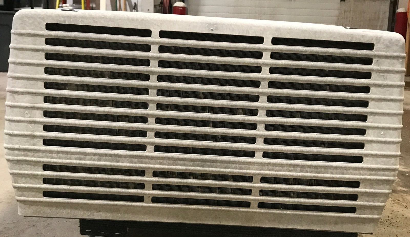 Used Coleman Air Conditioner Head Unit, 13500 BTU, Cool Only - 7333C8664 - Young Farts RV Parts
