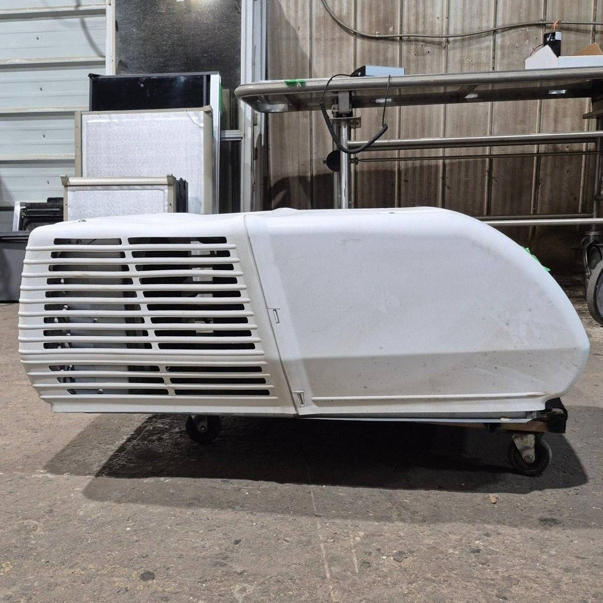Used Coleman Air Conditioner Head Unit, 15000 BTU, Cool Only - 8633B676 , Mach 15 - Young Farts RV Parts
