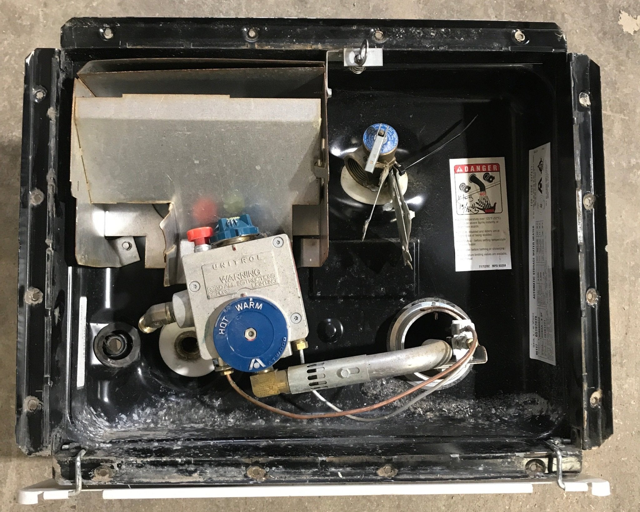 Used Complete Atwood GC6AA - 8 Hot Water Heater 6 Gallon - Young Farts RV Parts