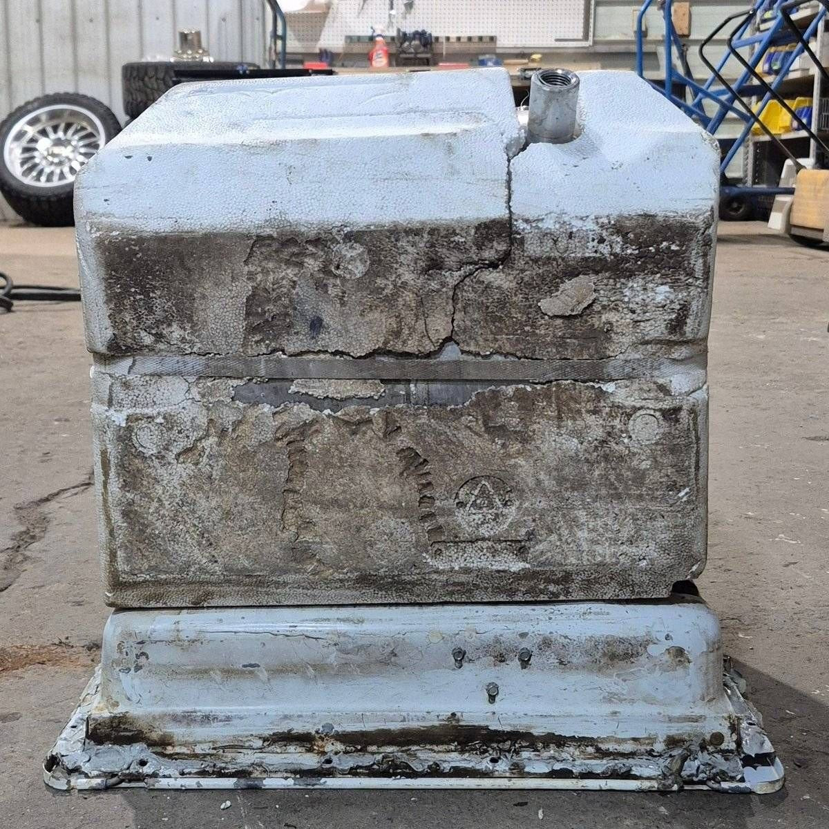 Used Complete Atwood Hot Water Heater, 6 Gal. - G6A - 8E - Young Farts RV Parts