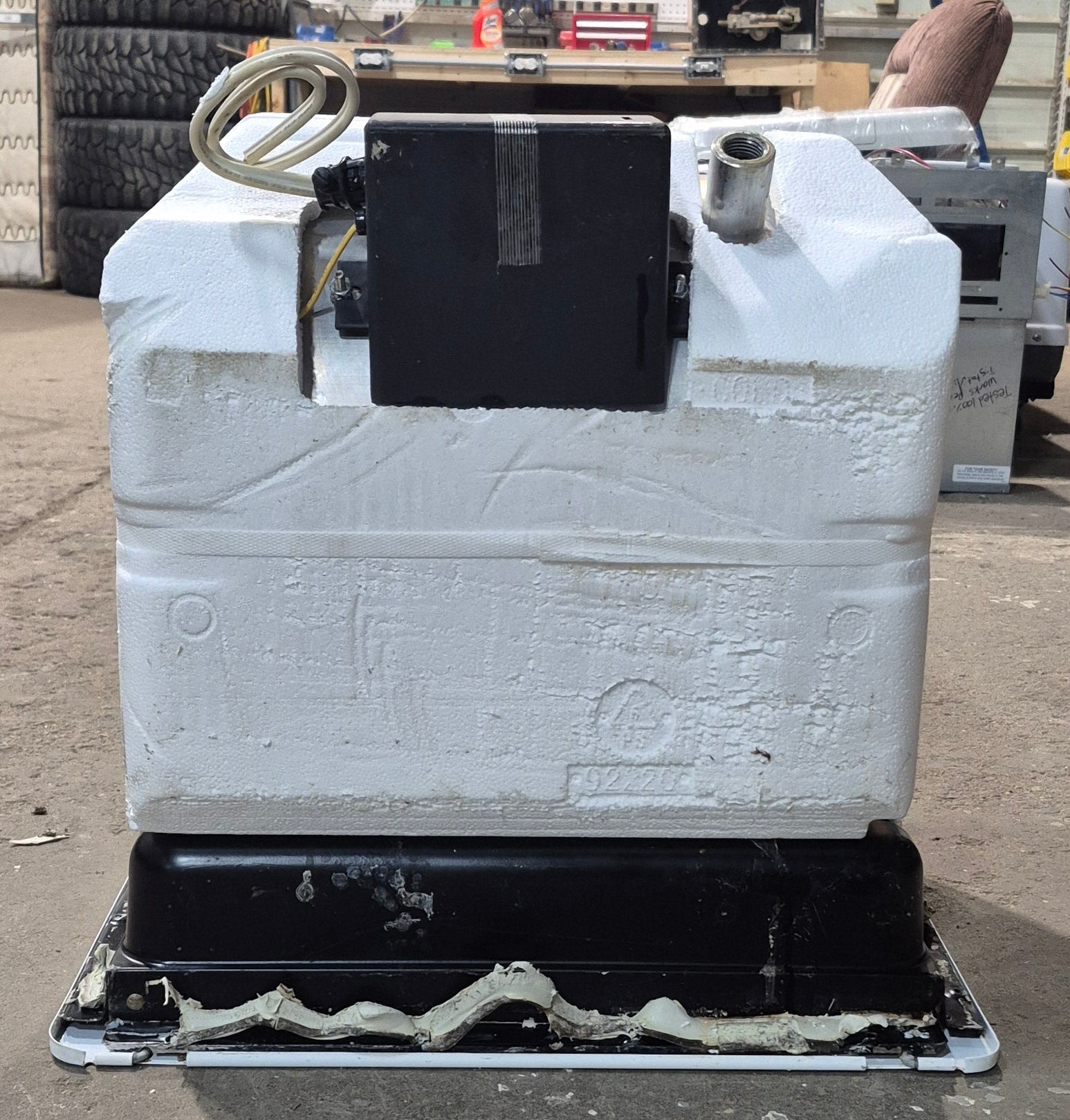 Used Complete Atwood Hot Water Heater, 6 Gal. - GC6AA - 10E - Young Farts RV Parts