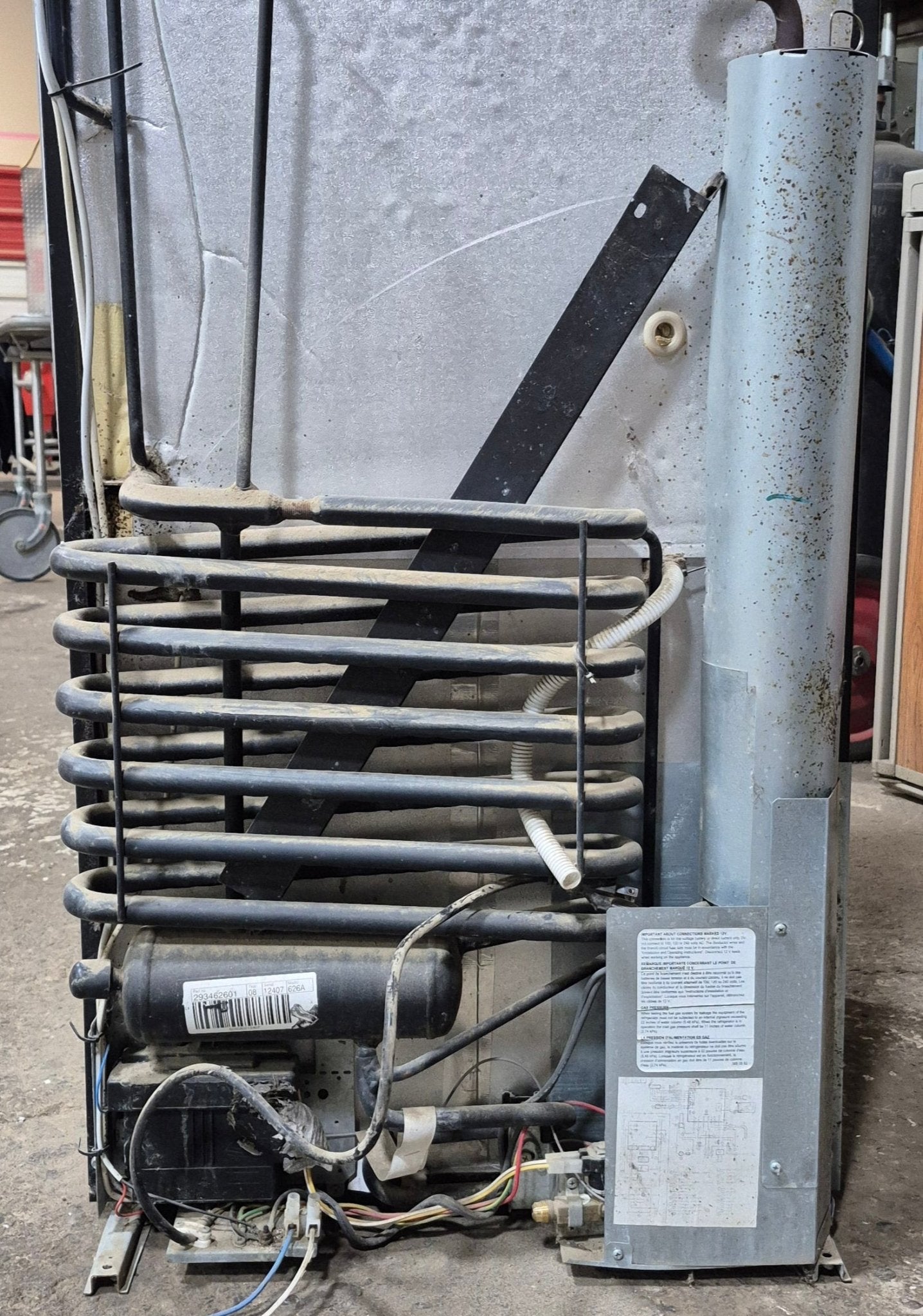 Used Complete Dometic DM2652 Fridge 2 - WAY - Young Farts RV Parts