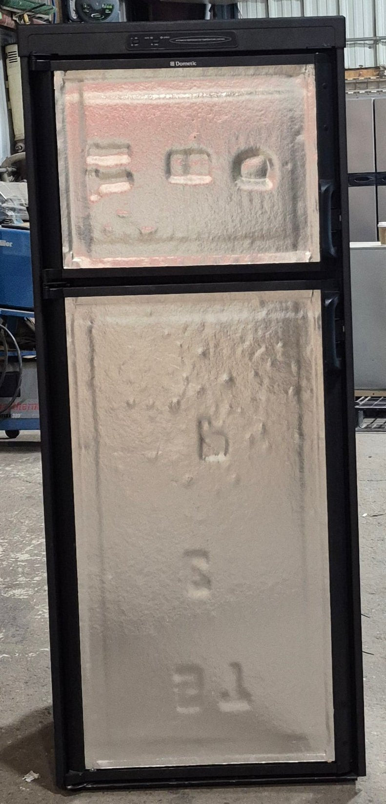 Used Complete Dometic DM2852RBX Fridge 2 - WAY - Young Farts RV Parts