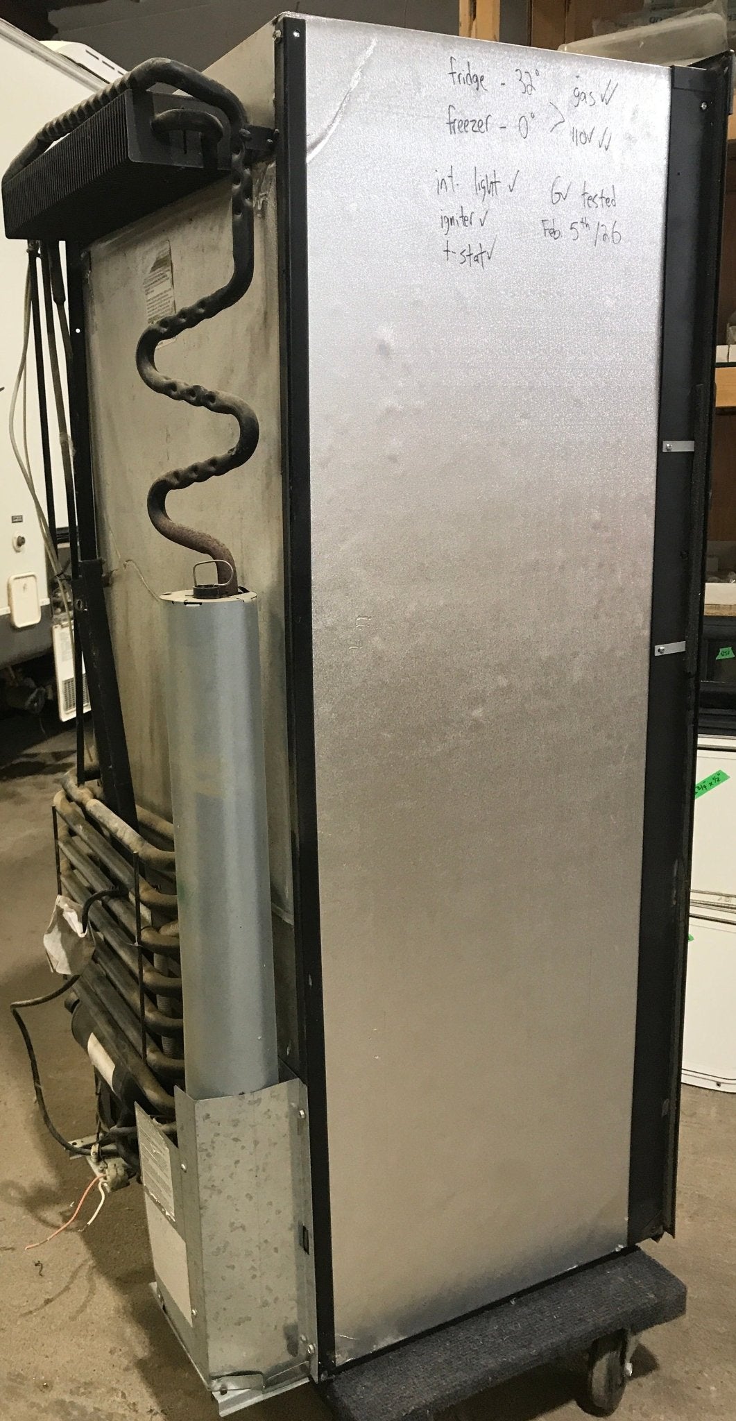 Used Complete Dometic Fridge, 2 - WAY - DM2652 - Young Farts RV Parts