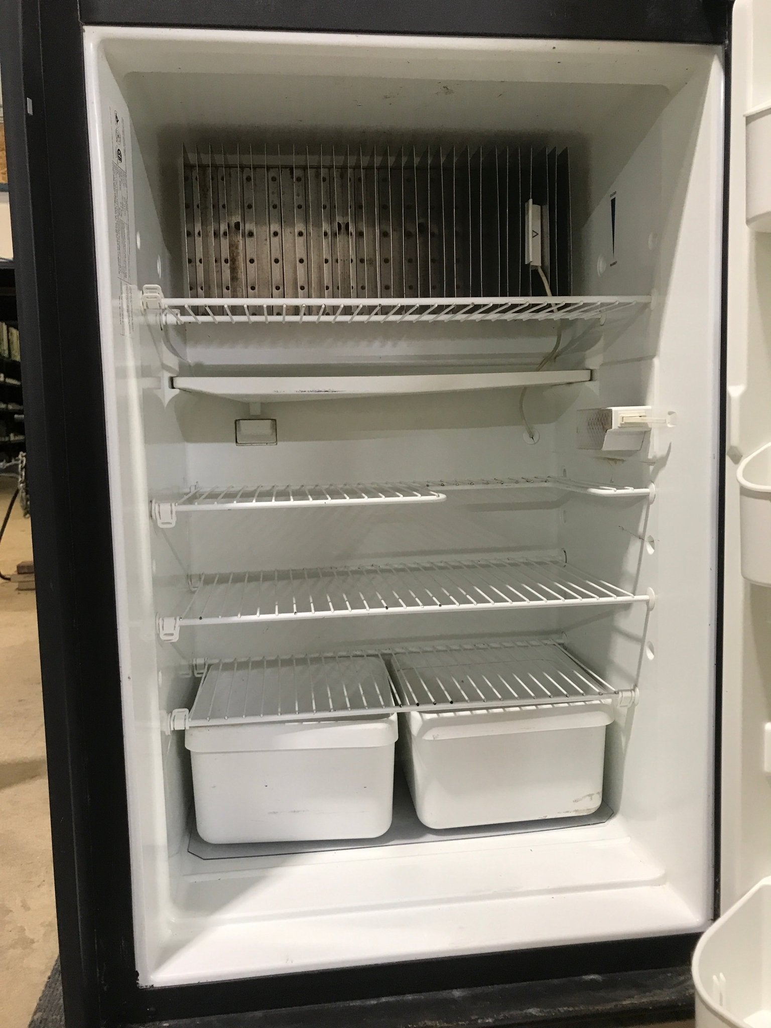 Used Complete Dometic Fridge, 2 - WAY - DM2652 - Young Farts RV Parts