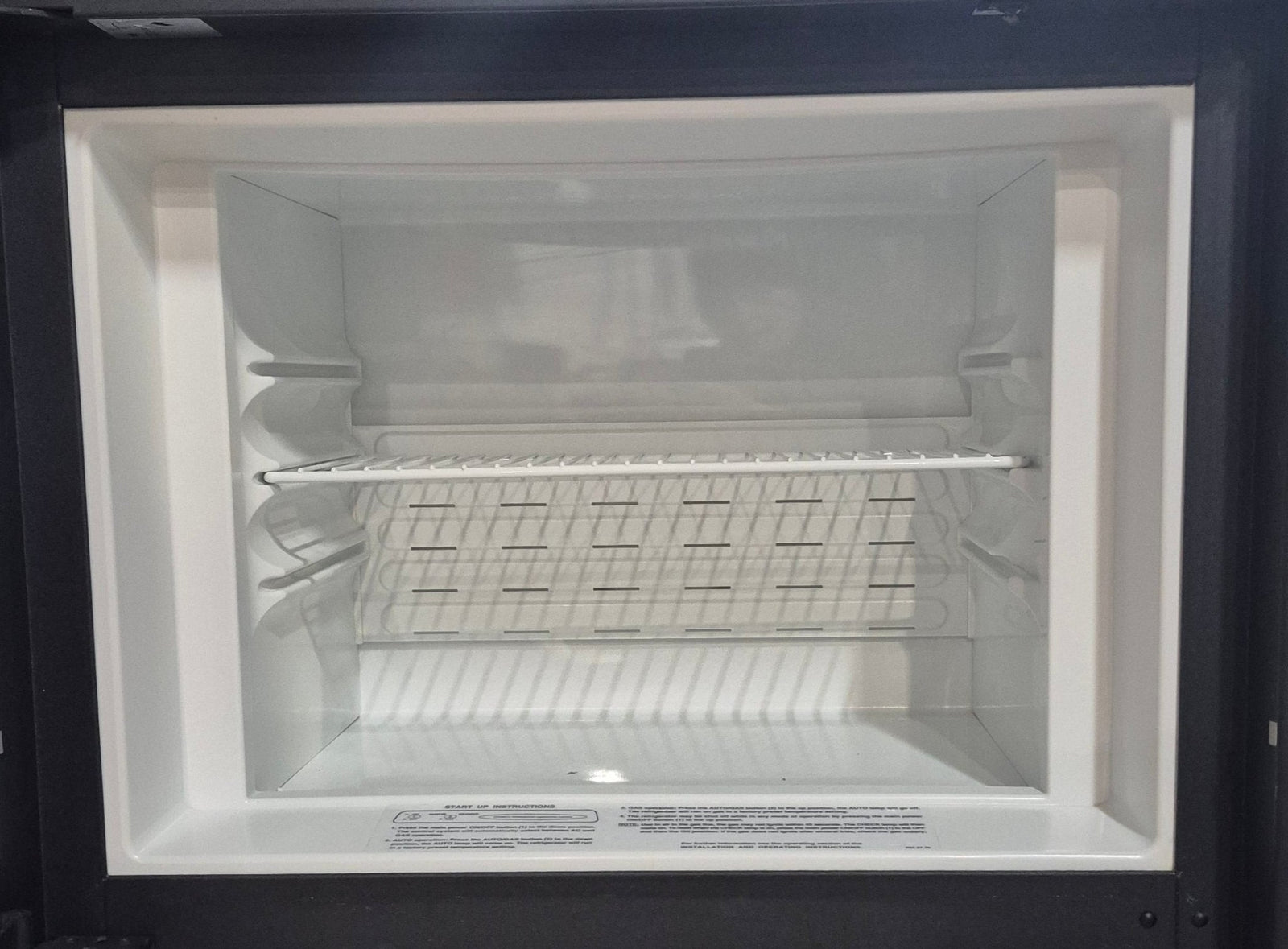 Used Complete Dometic Fridge, 2 - WAY - RM2652 - Young Farts RV Parts